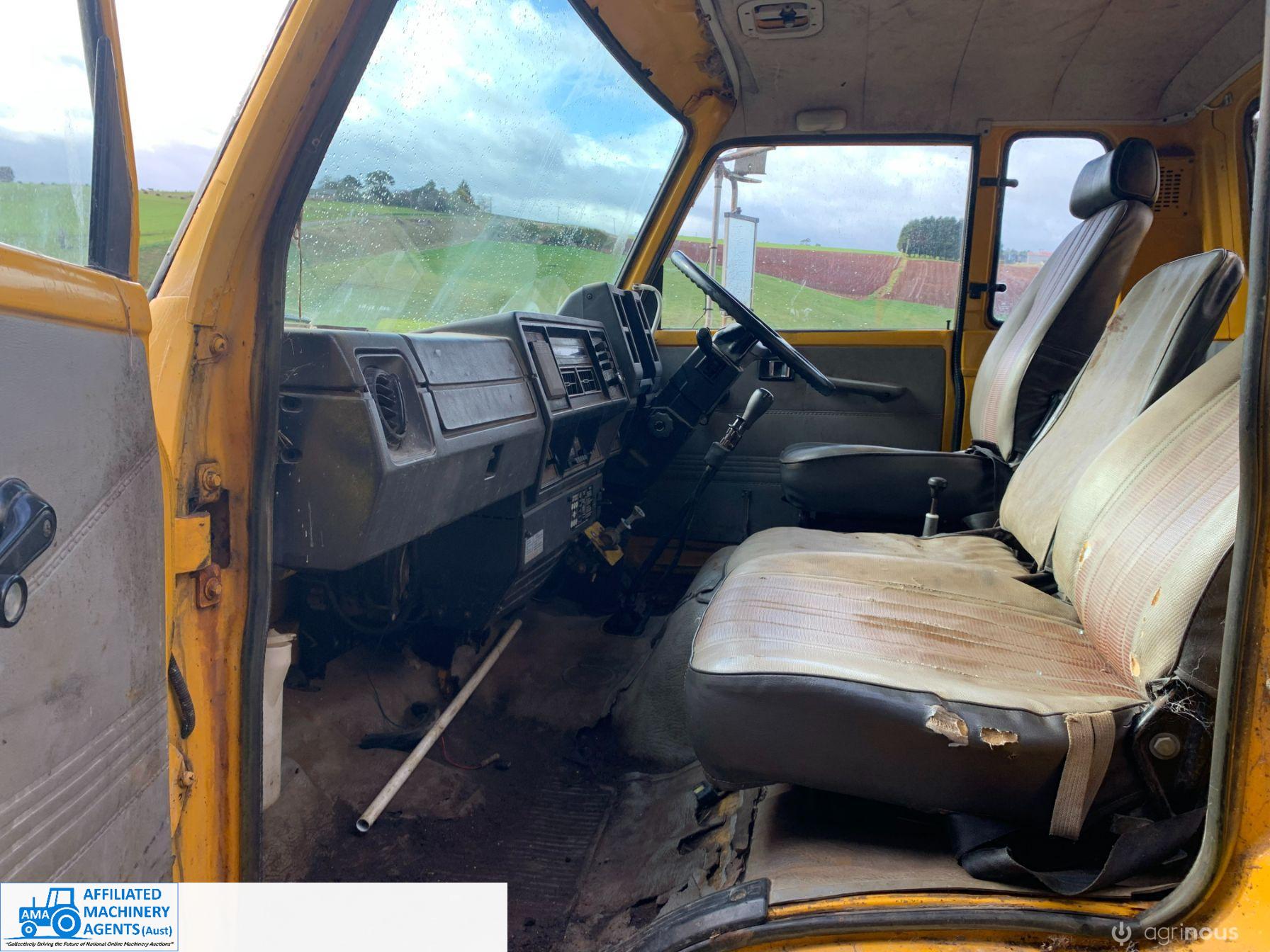 Isuzu Tip Truck - photo 19