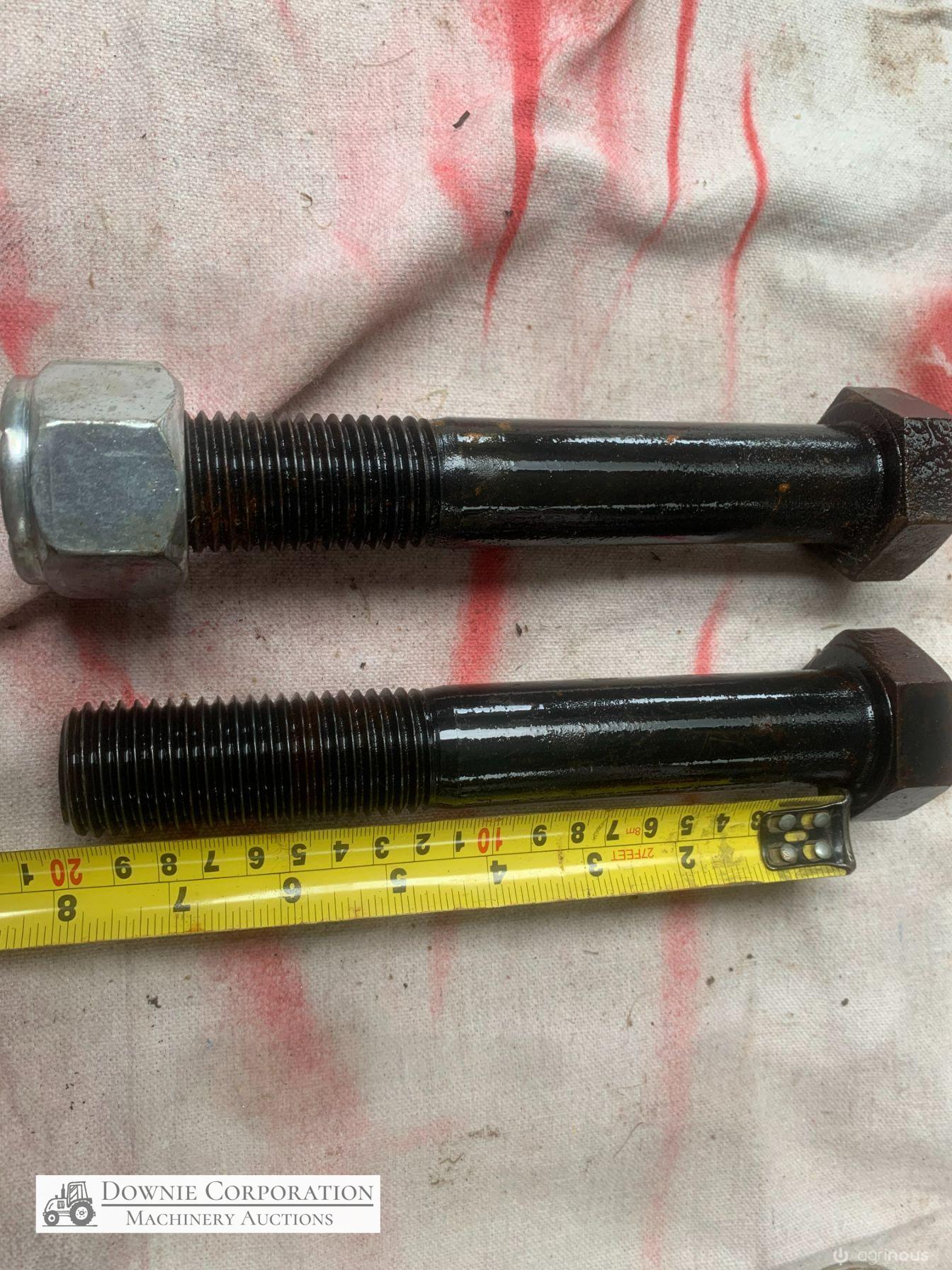 Bolts x 2, lock nuts and washers - photo 3
