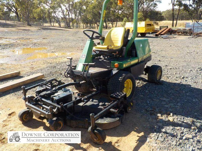 John Deere F1145 Mower - photo 3