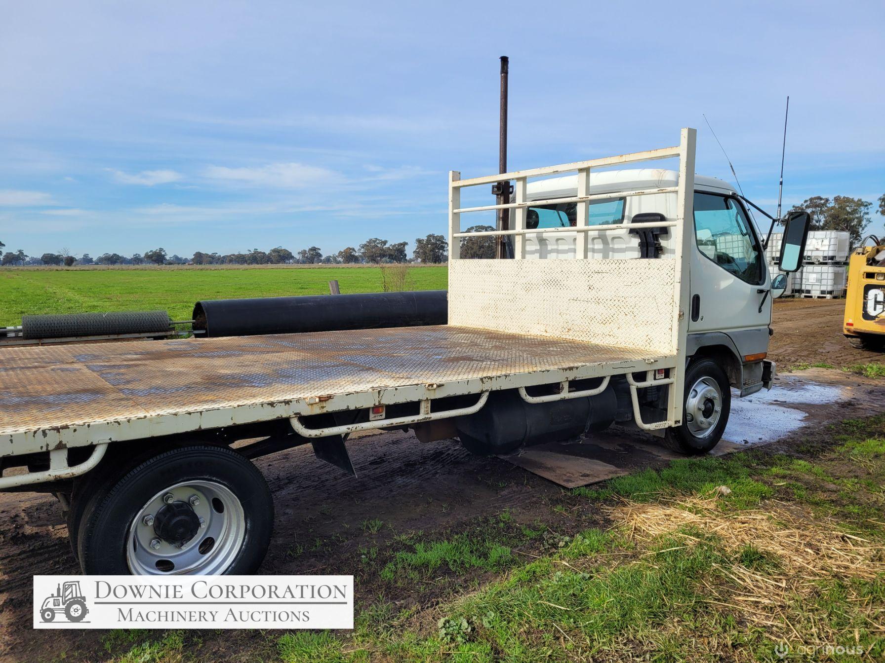2002 Mitsubishi Canter Truck - photo 18