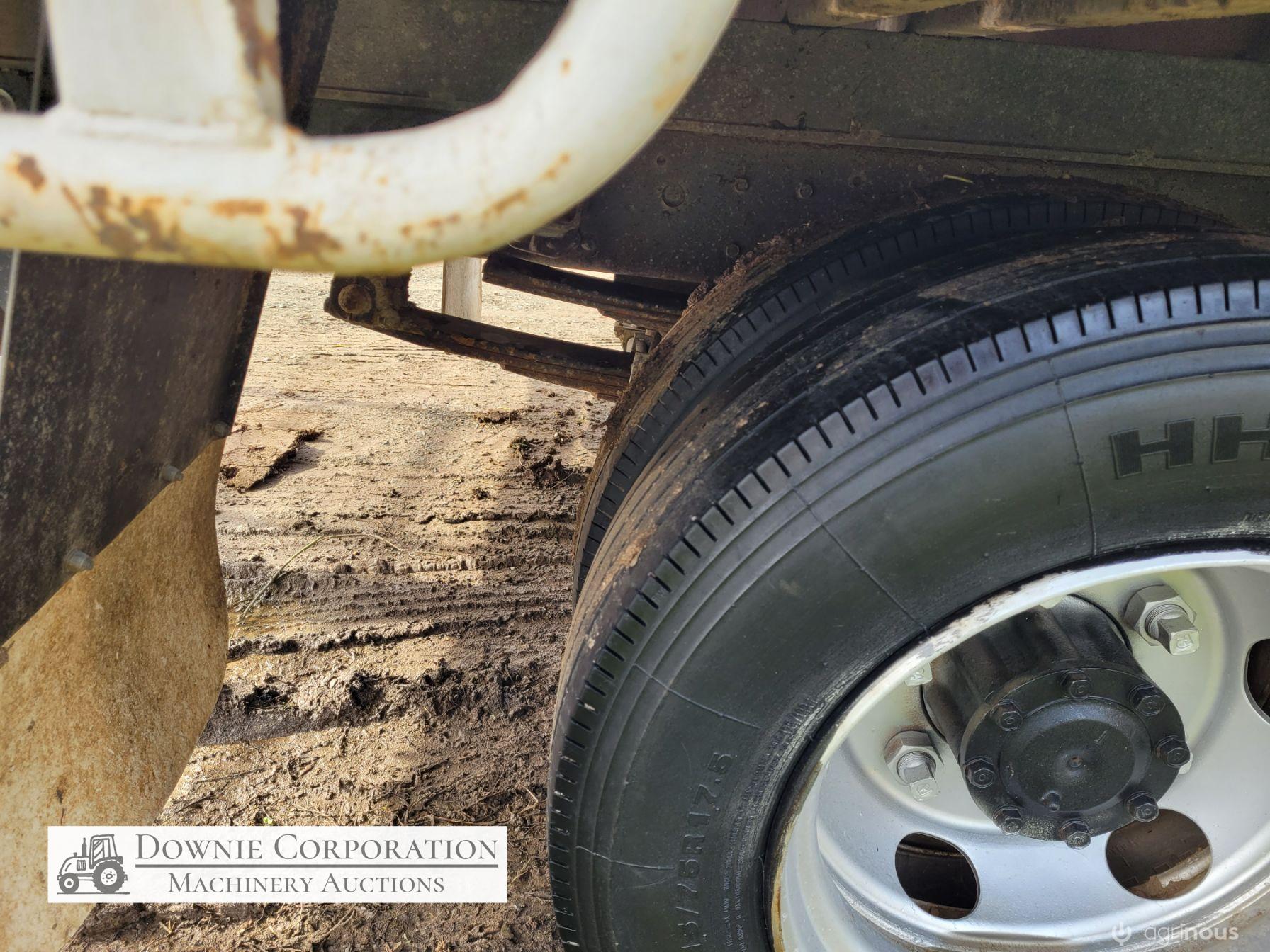 2002 Mitsubishi Canter Truck - photo 4