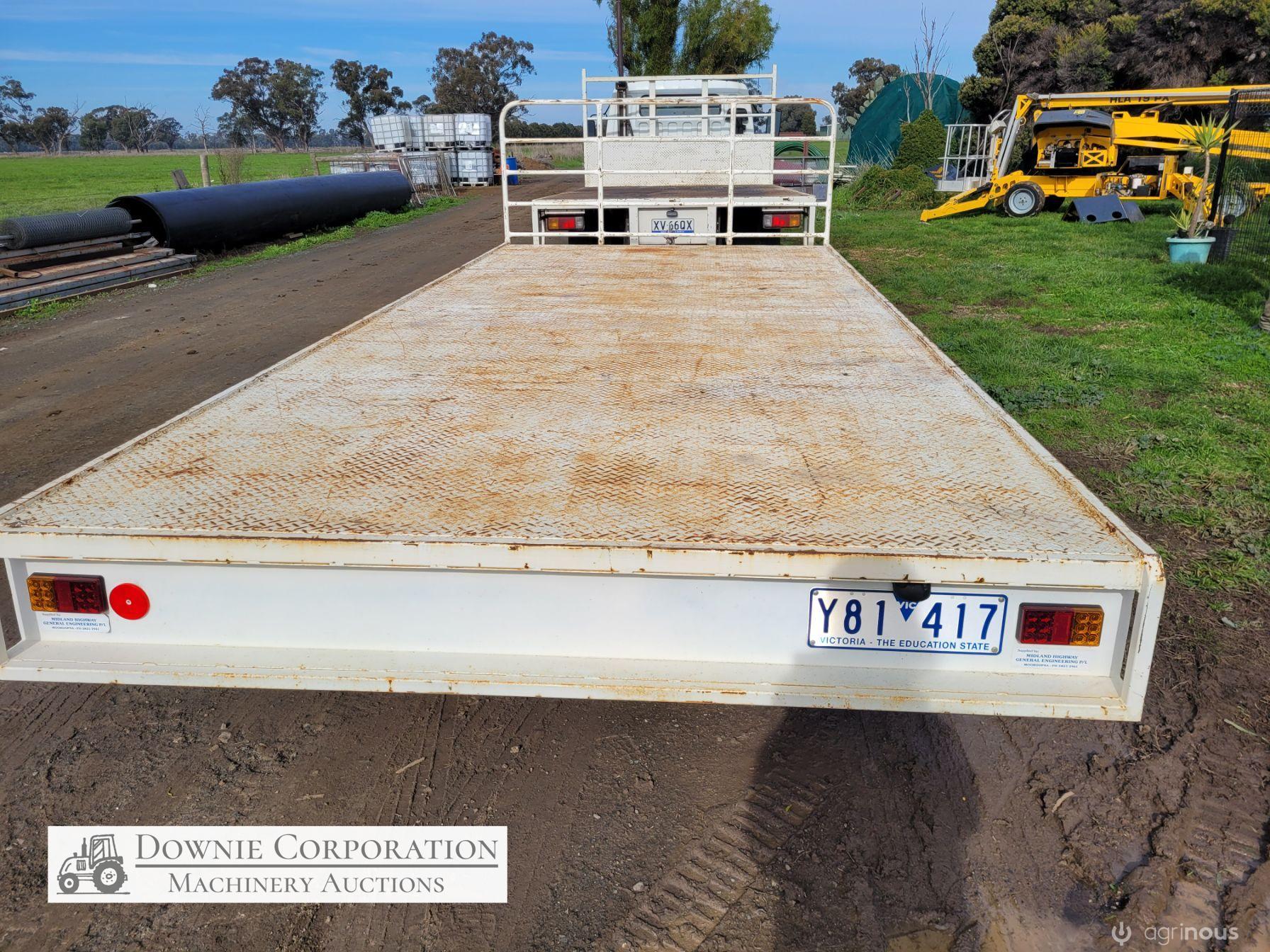 Tri-Axle 5m Trailer - photo 6