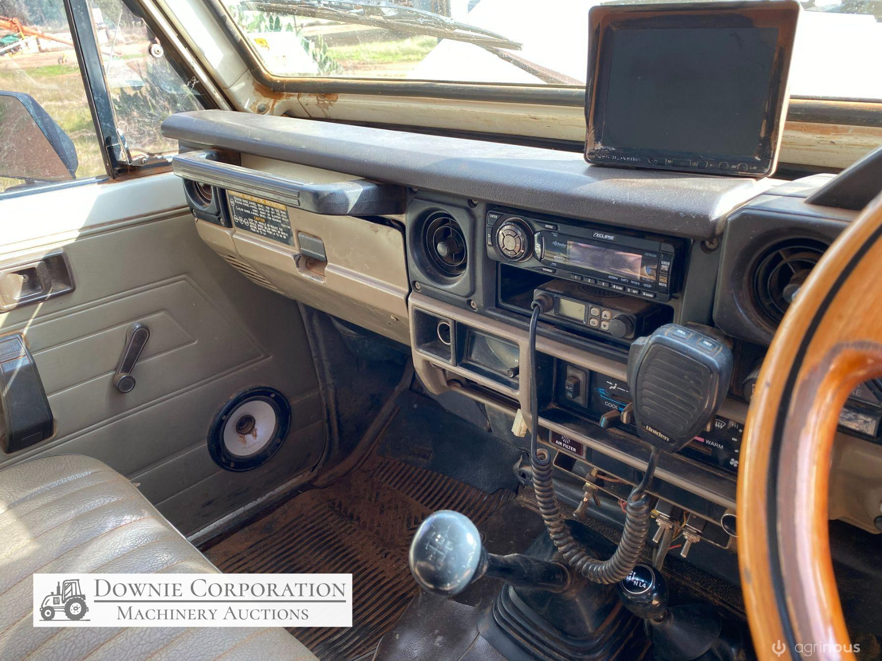 1985 HJ75 Toyota Landcruiser - photo 6