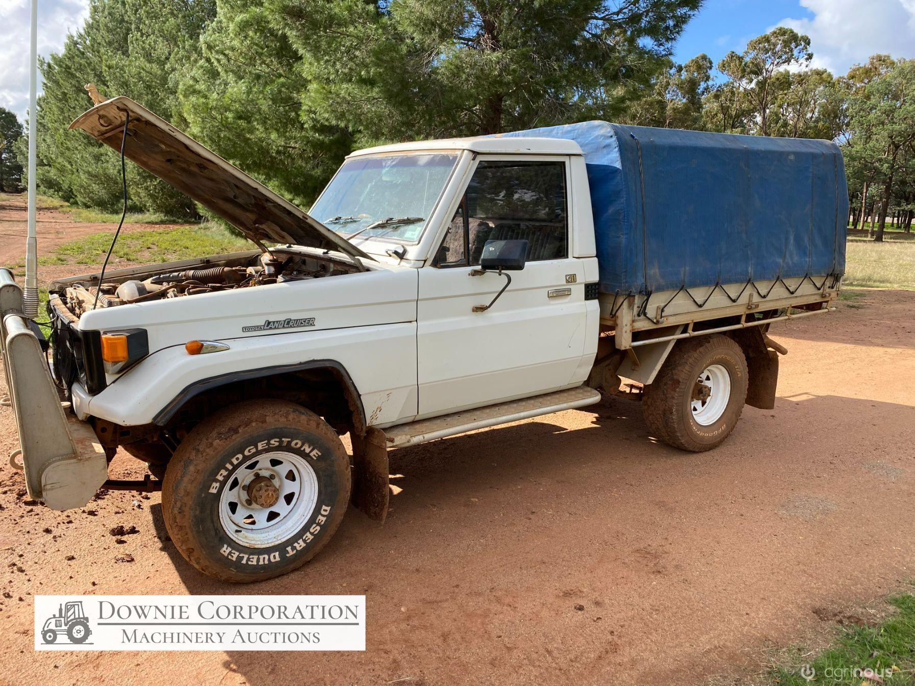1985 HJ75 Toyota Landcruiser - photo 2