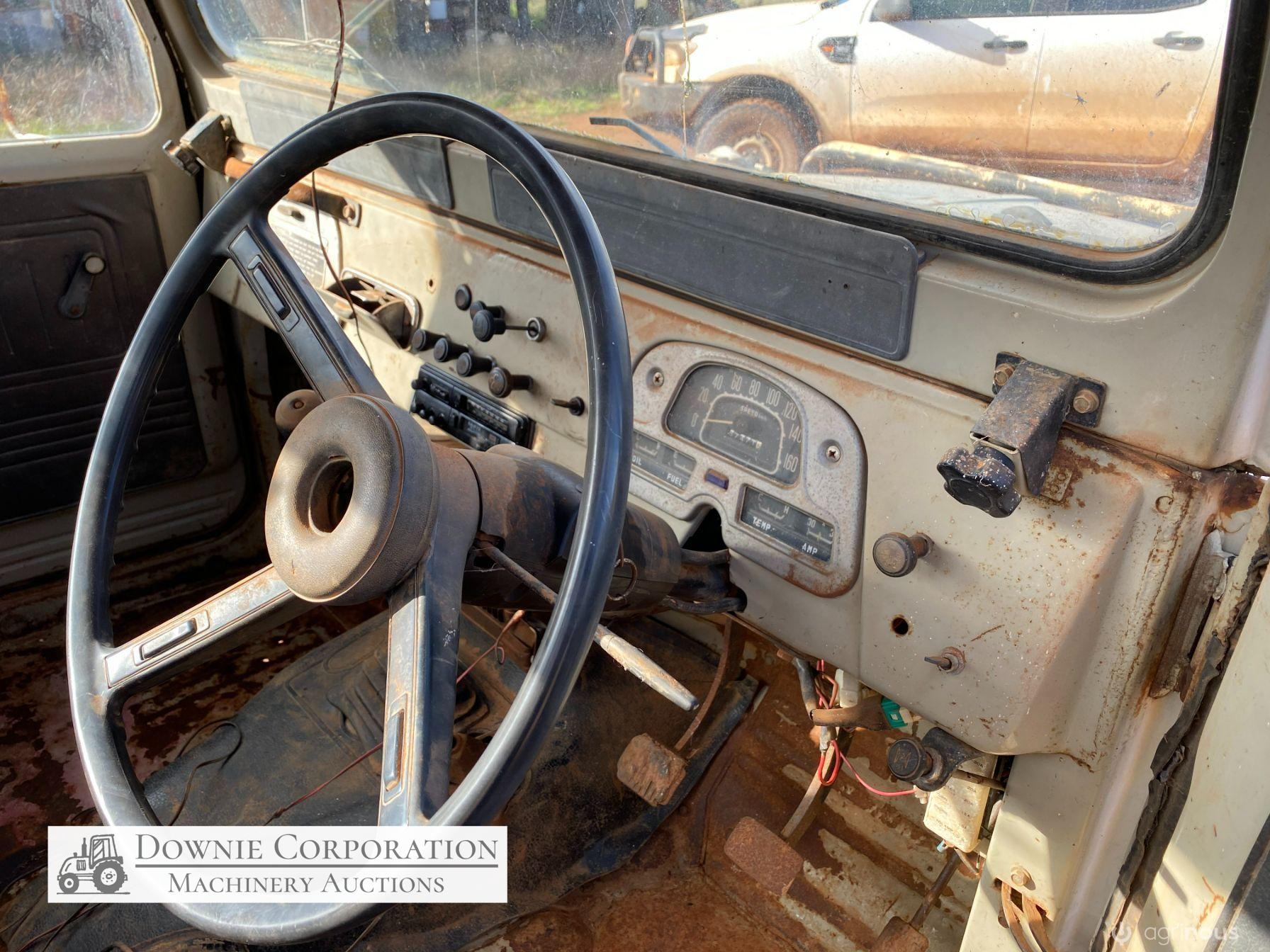 1977 FJ45 Toyota Landcruiser - photo 4