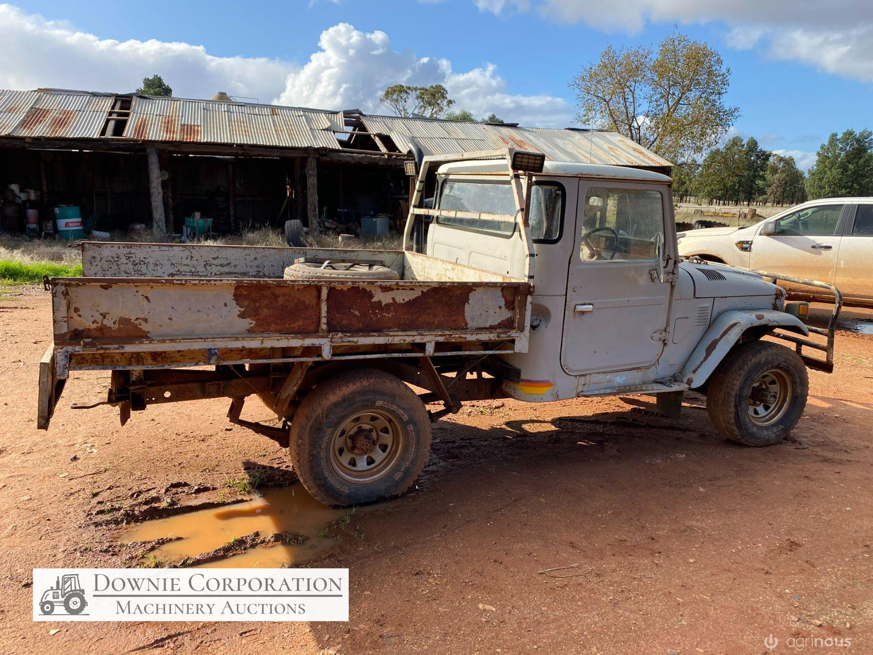 1977 FJ45 Toyota Landcruiser - photo 3