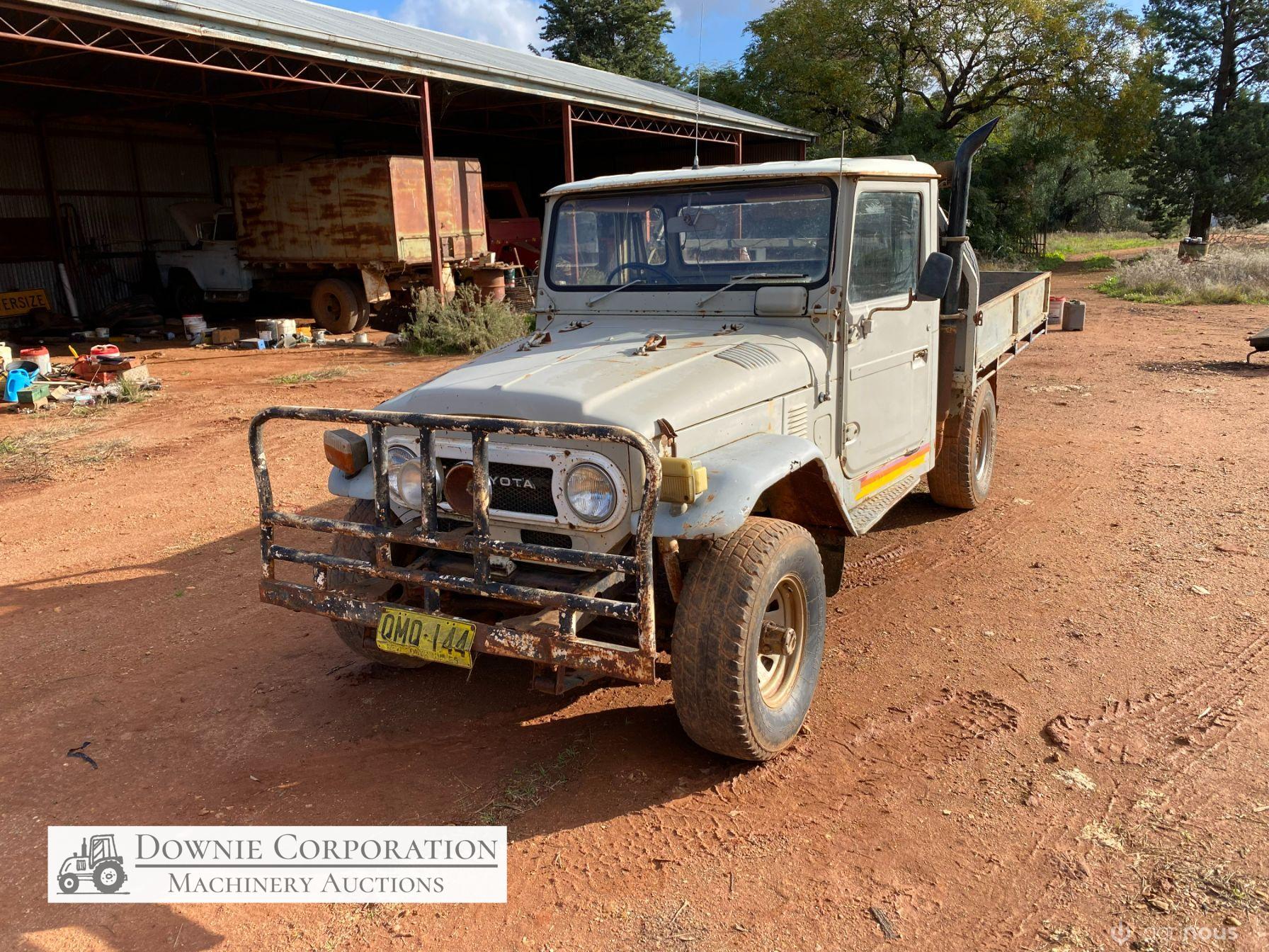 1977 FJ45 Toyota Landcruiser
