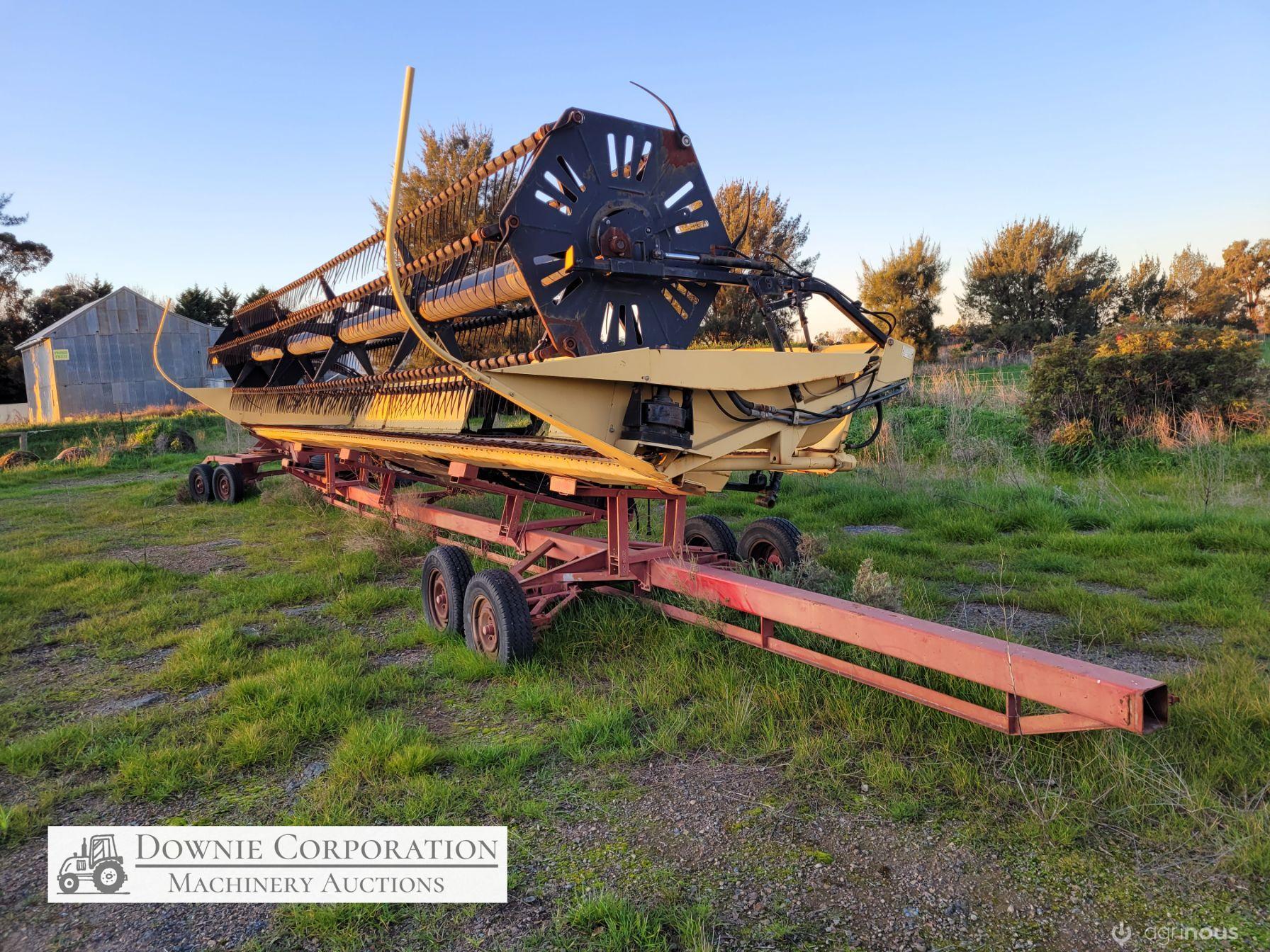 Honeybee 30ft Draper Front - photo 8