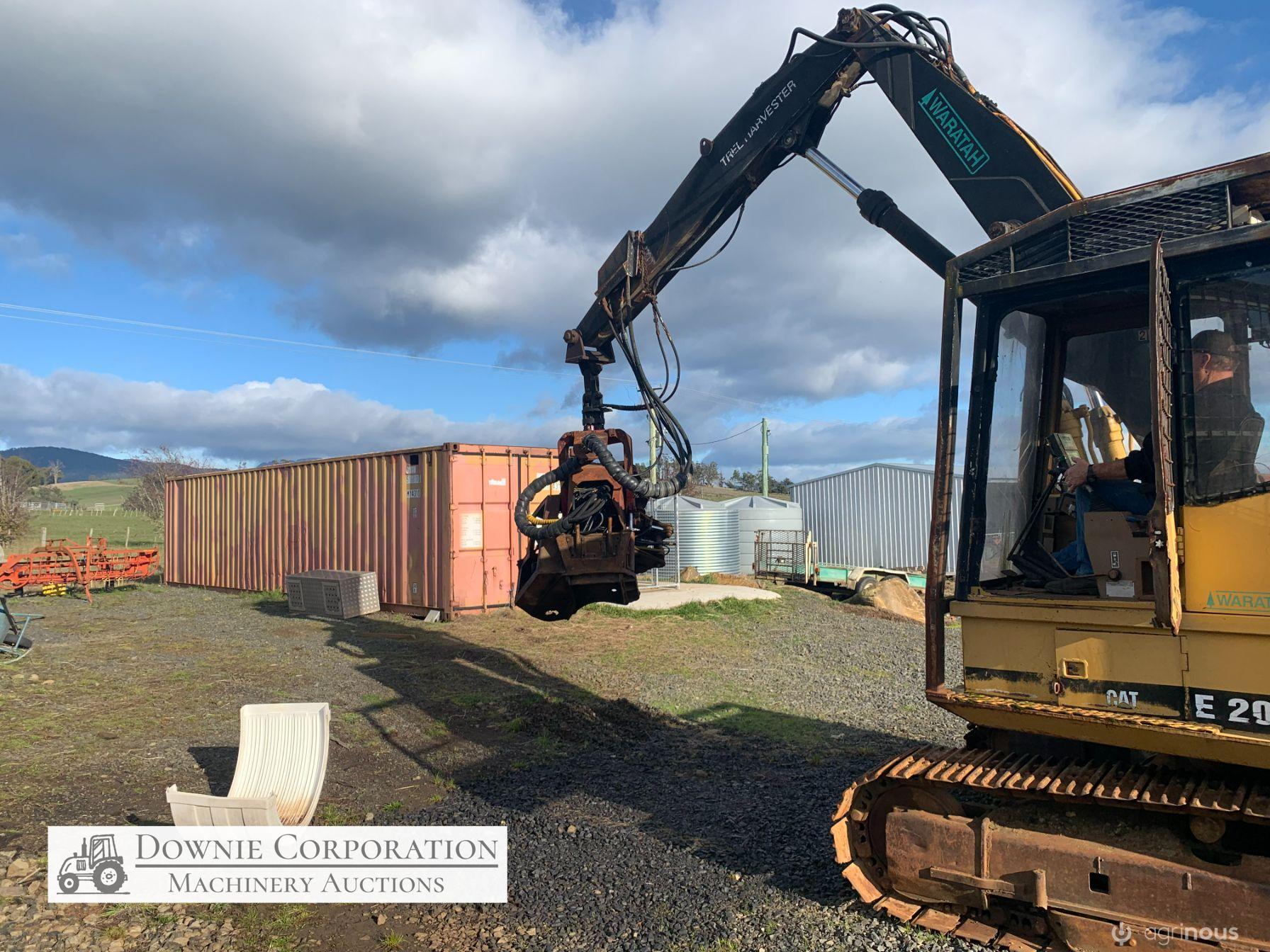 Cat E200B Excavator with 20 inch Waratah Head - photo 12