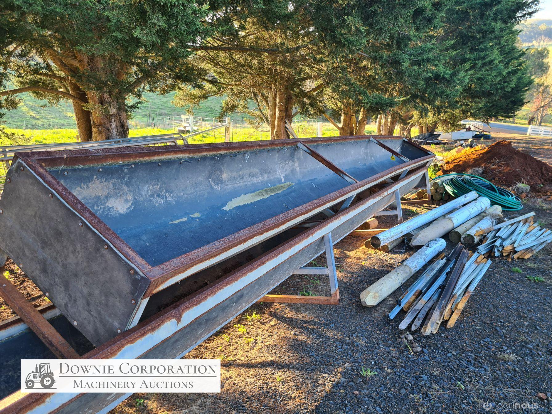 Cattle feeder trough (No.1) x 8m