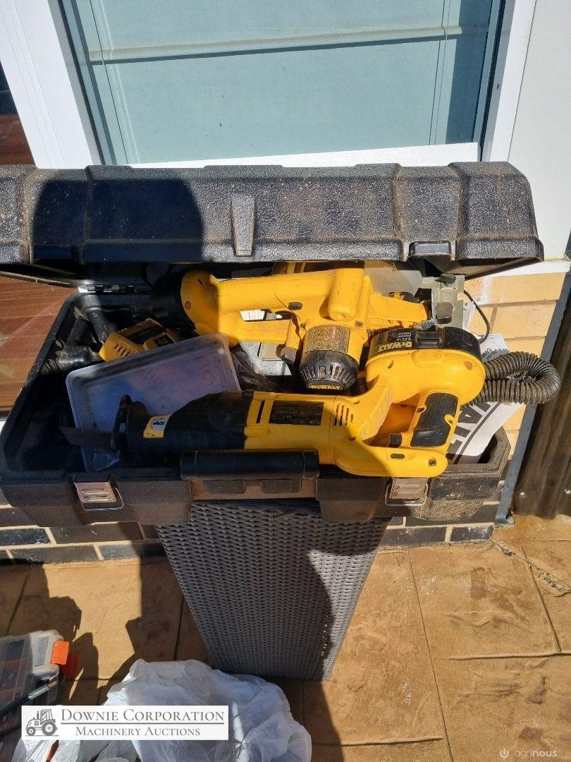 De-Walt Power Tools - photo 2