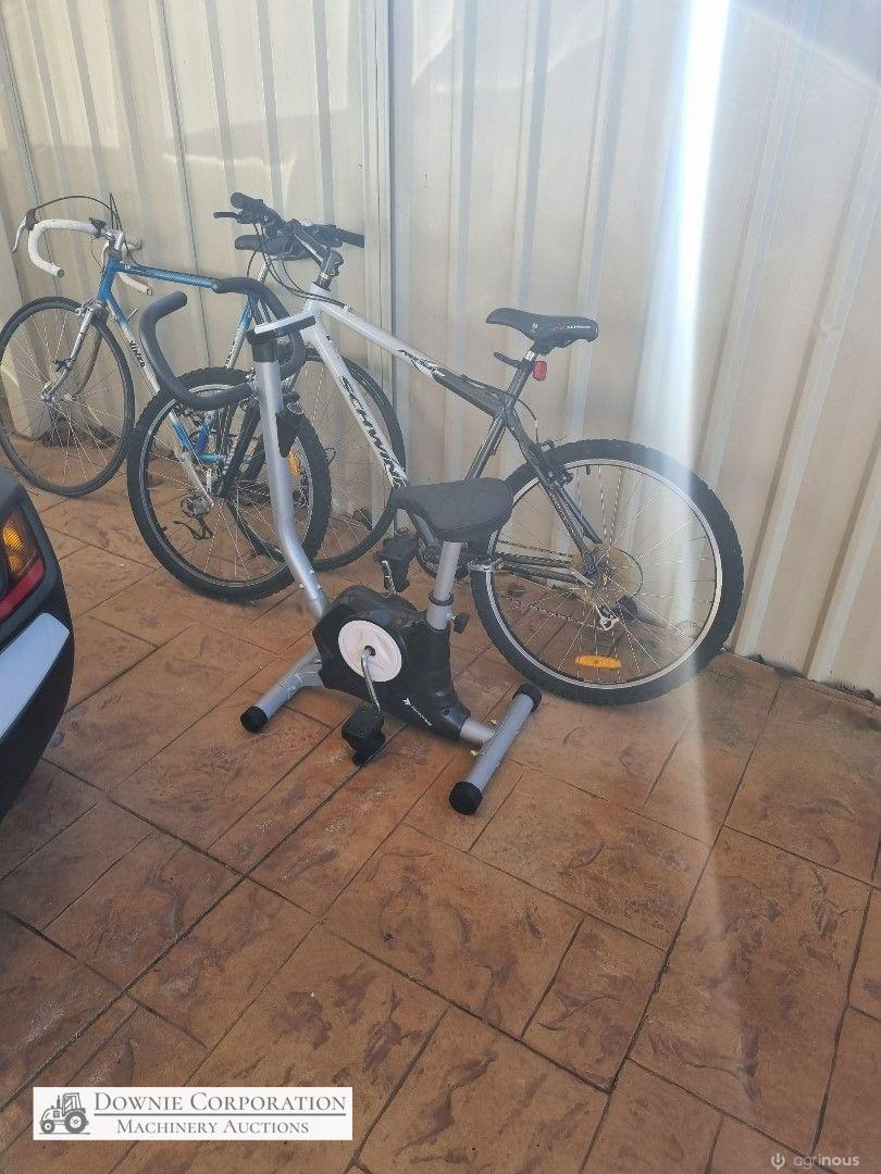Bikes x 3 - photo 2