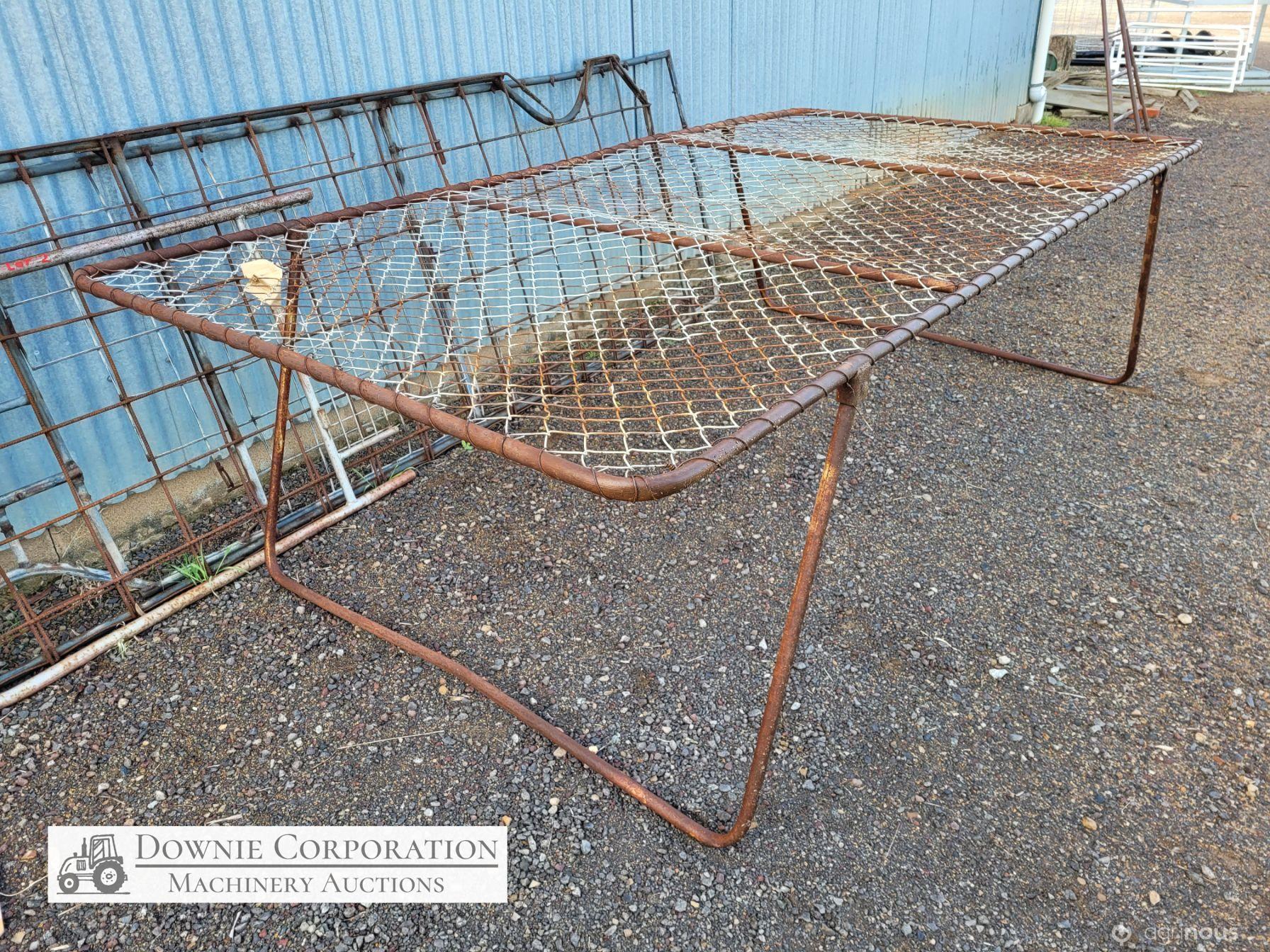 Wool Table & Assorted Gates - photo 2