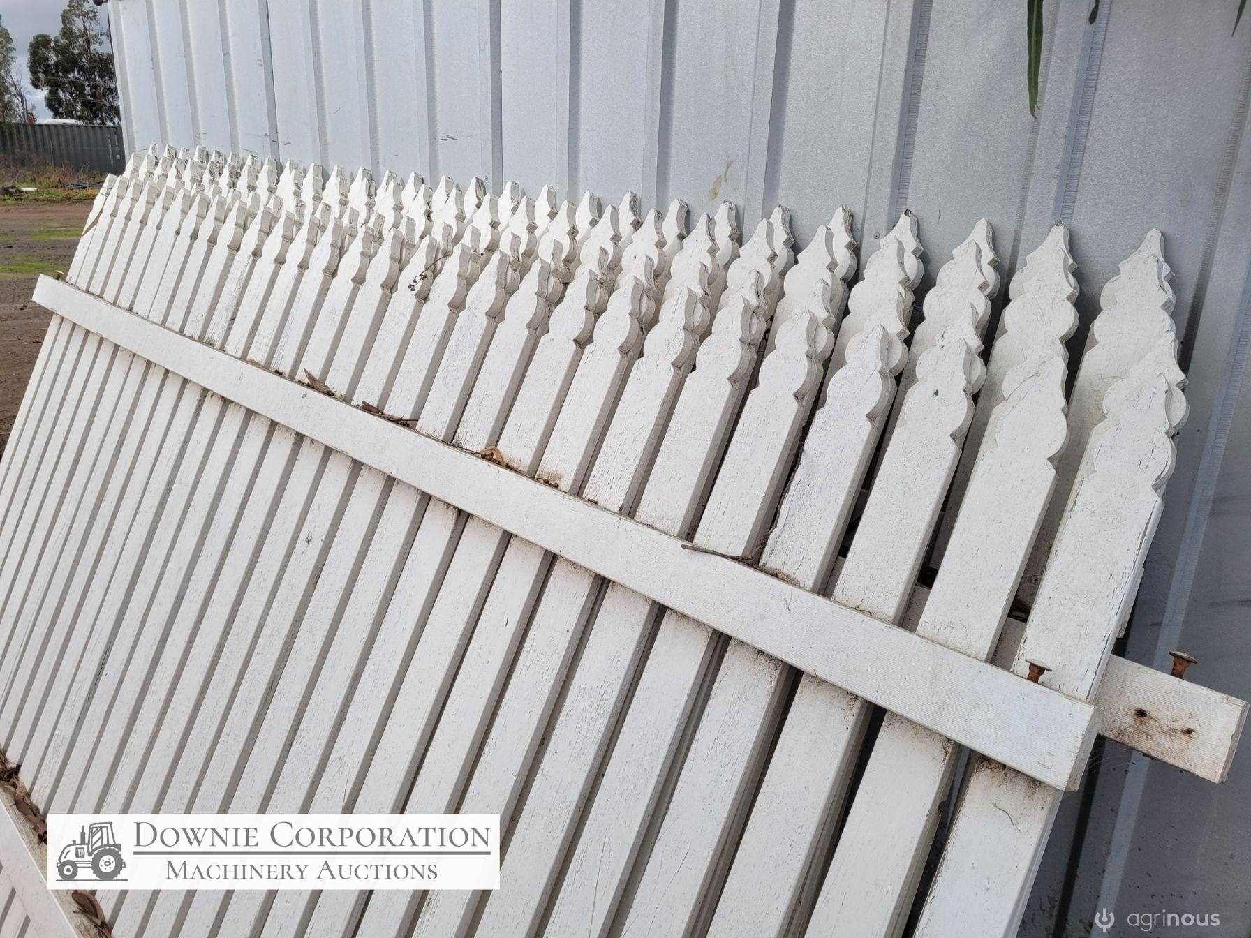 Picket Fencing & Gates - photo 2