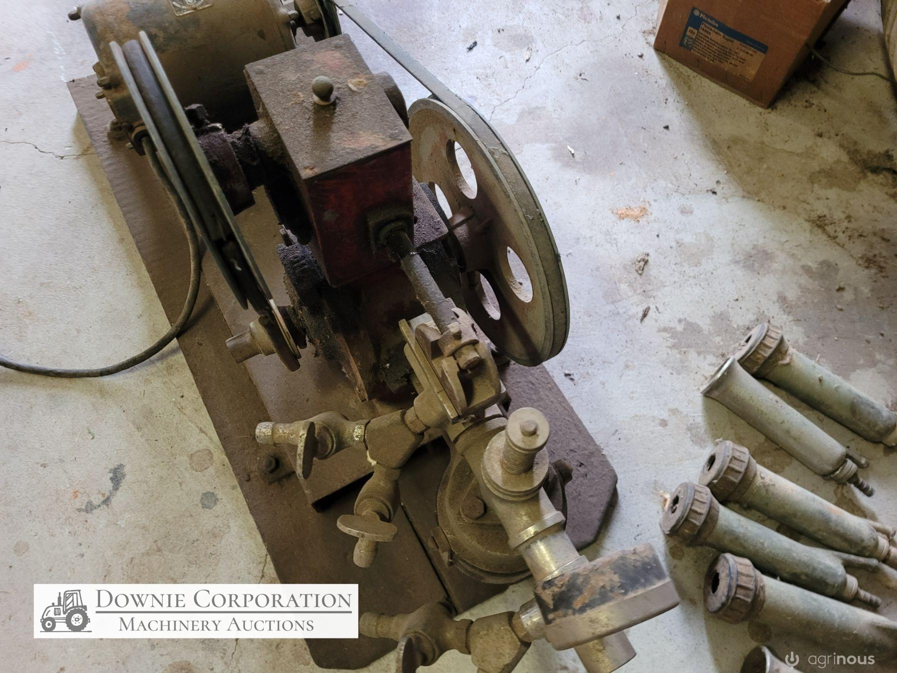 DANGER-GEM Antique Milking Machine - photo 5
