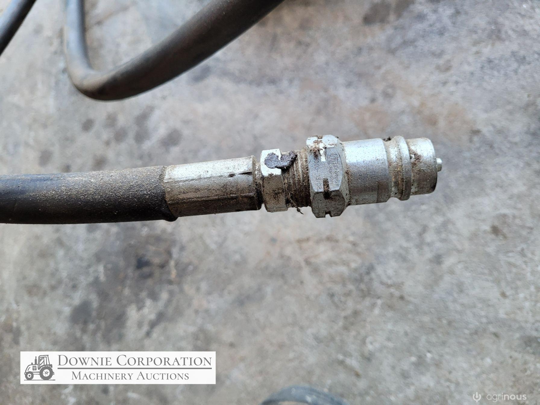 8" Hydraulic Ram with Hoses - photo 8