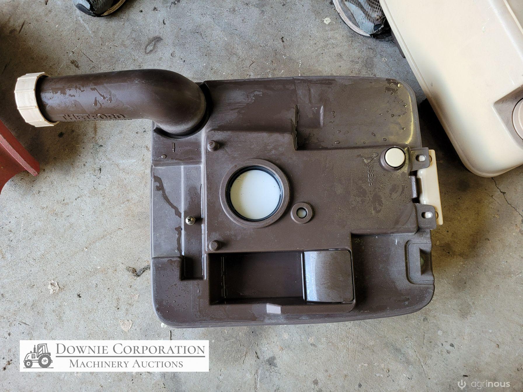 "Porta-Potti" Camping Toilet - photo 9