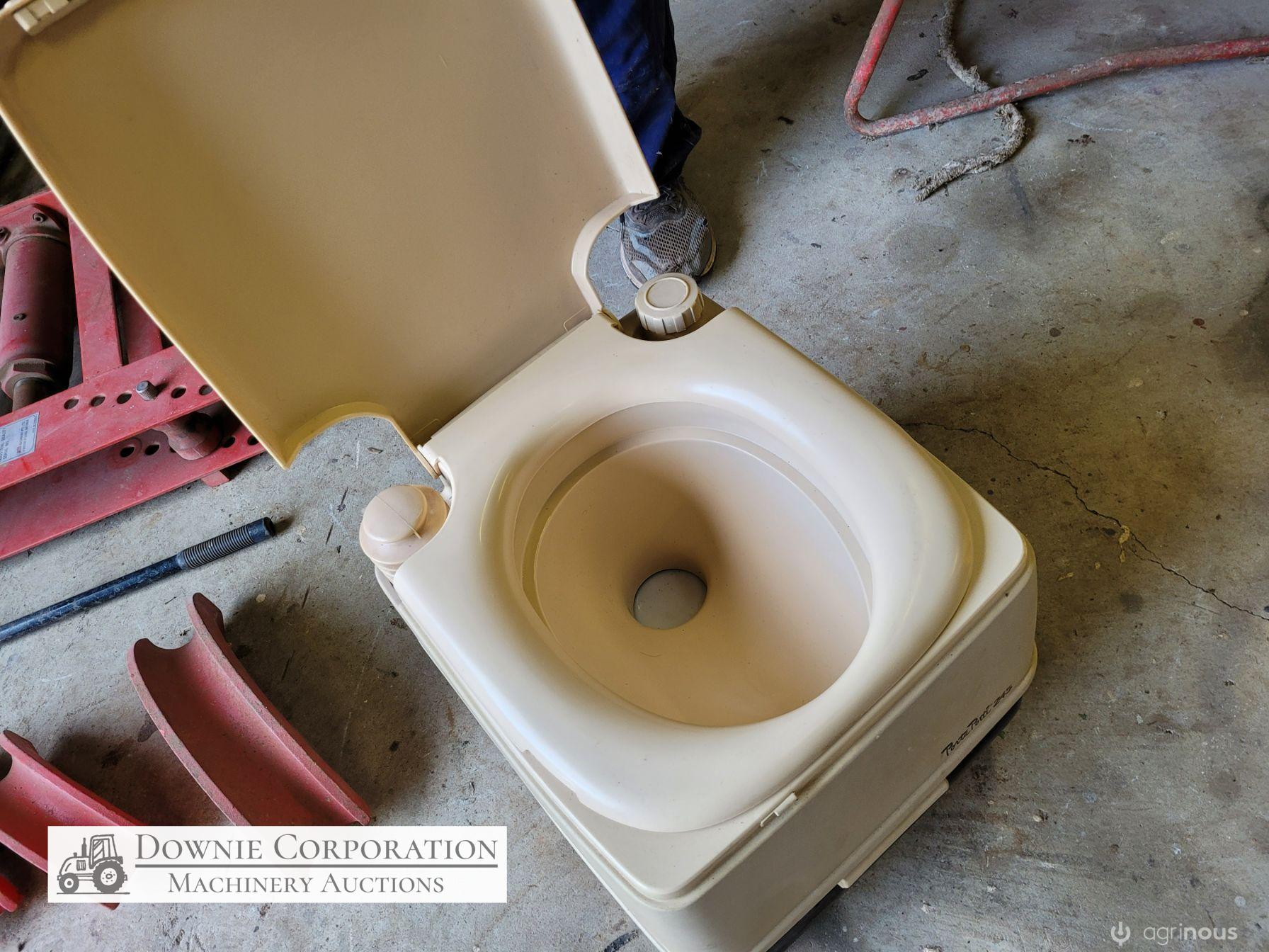 "Porta-Potti" Camping Toilet - photo 6