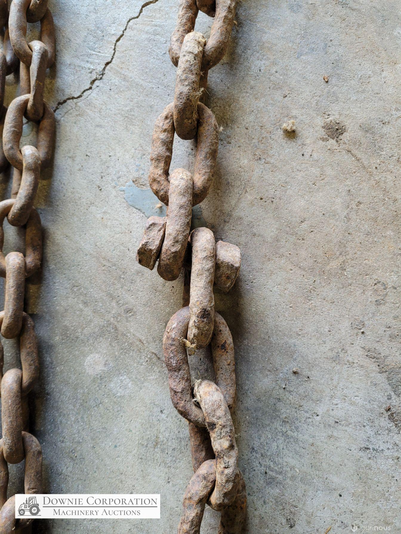 2 x Chains