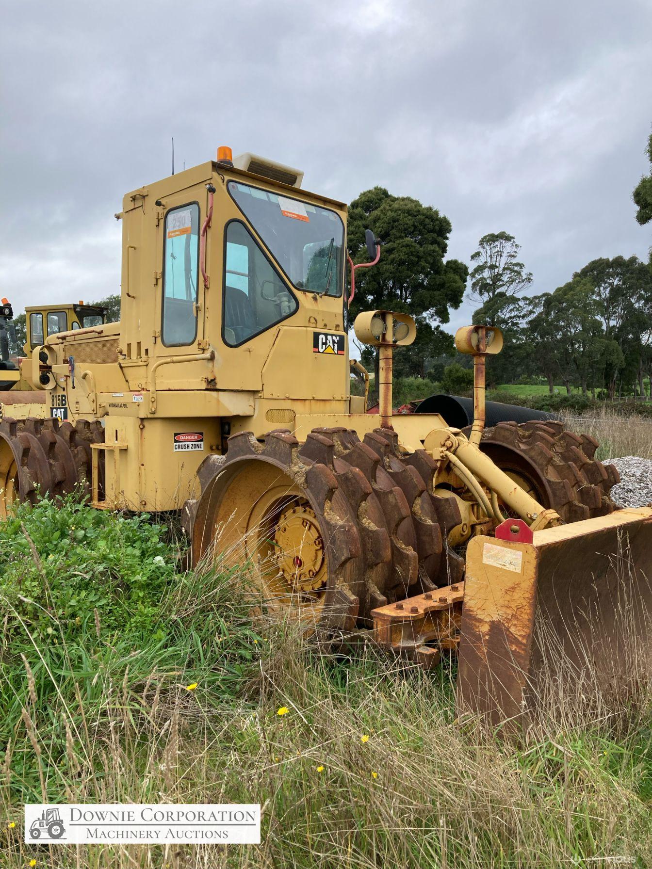Caterpillar 815B Compactor - photo 8