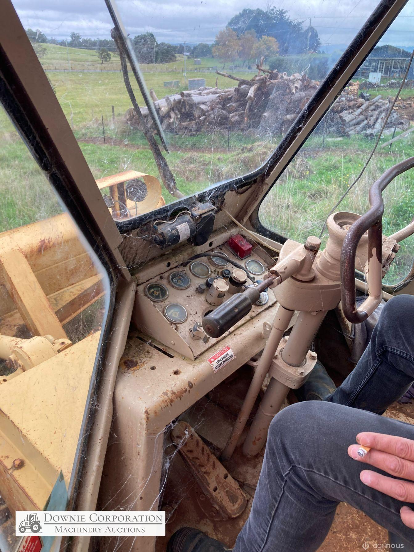 Caterpillar 815B Compactor - photo 11