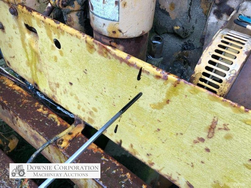 Cat 212 Road Grader - photo 21