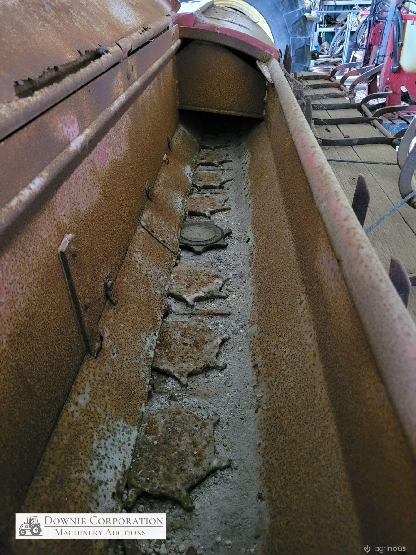 MF-500 Spring Tyne 16 run Combine - photo 12