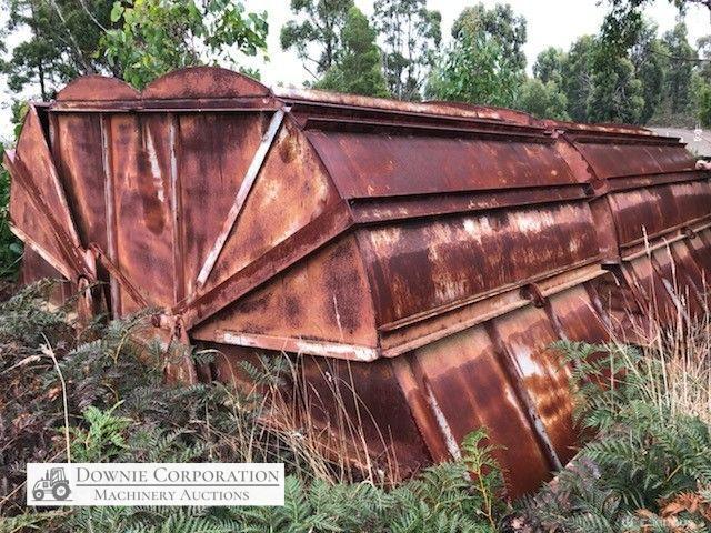 2x H/Duty Steel Dumping Hoppers - photo 2