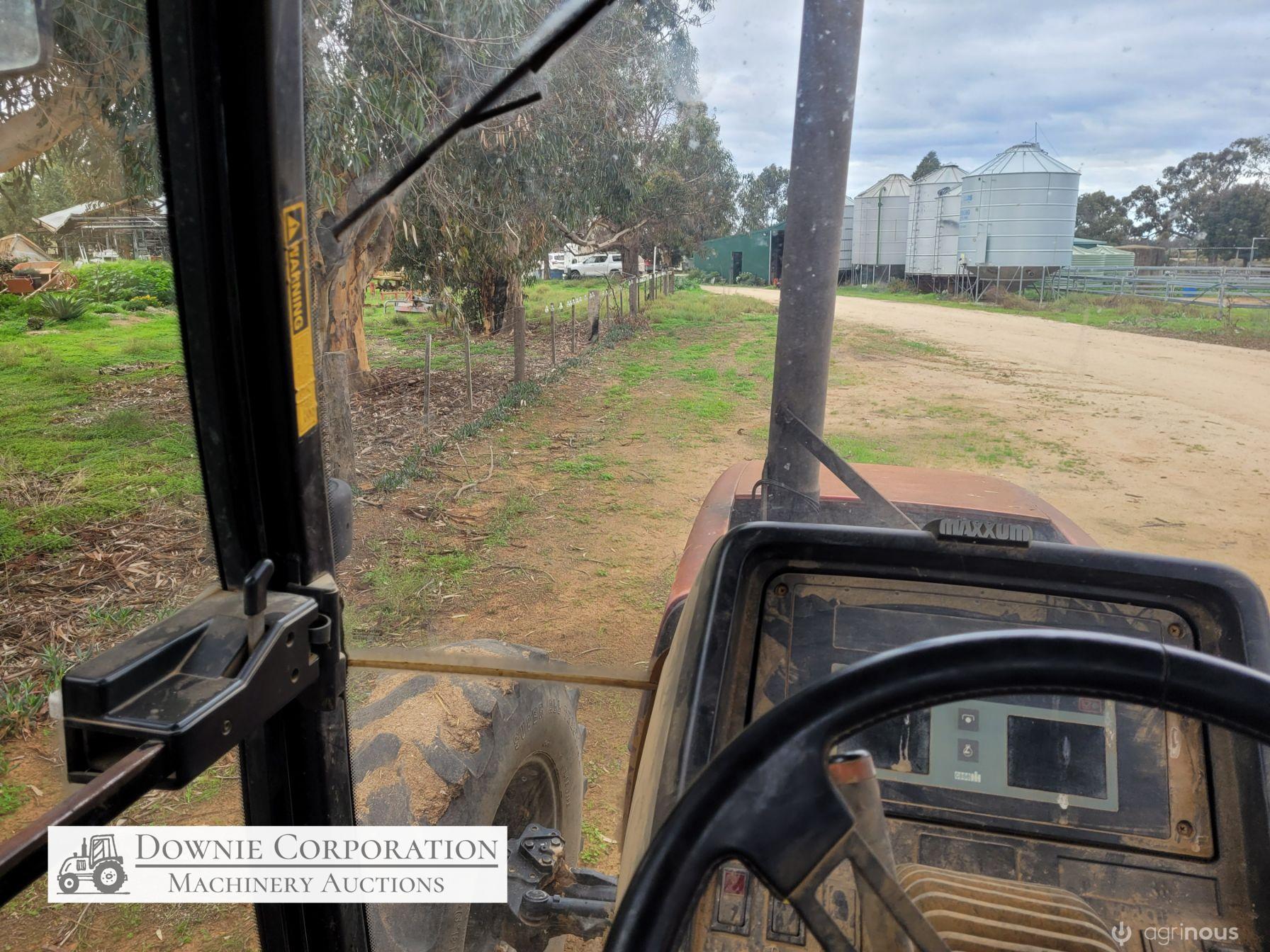 Case 5130 Maxxum Tractor with Powershift - photo 22