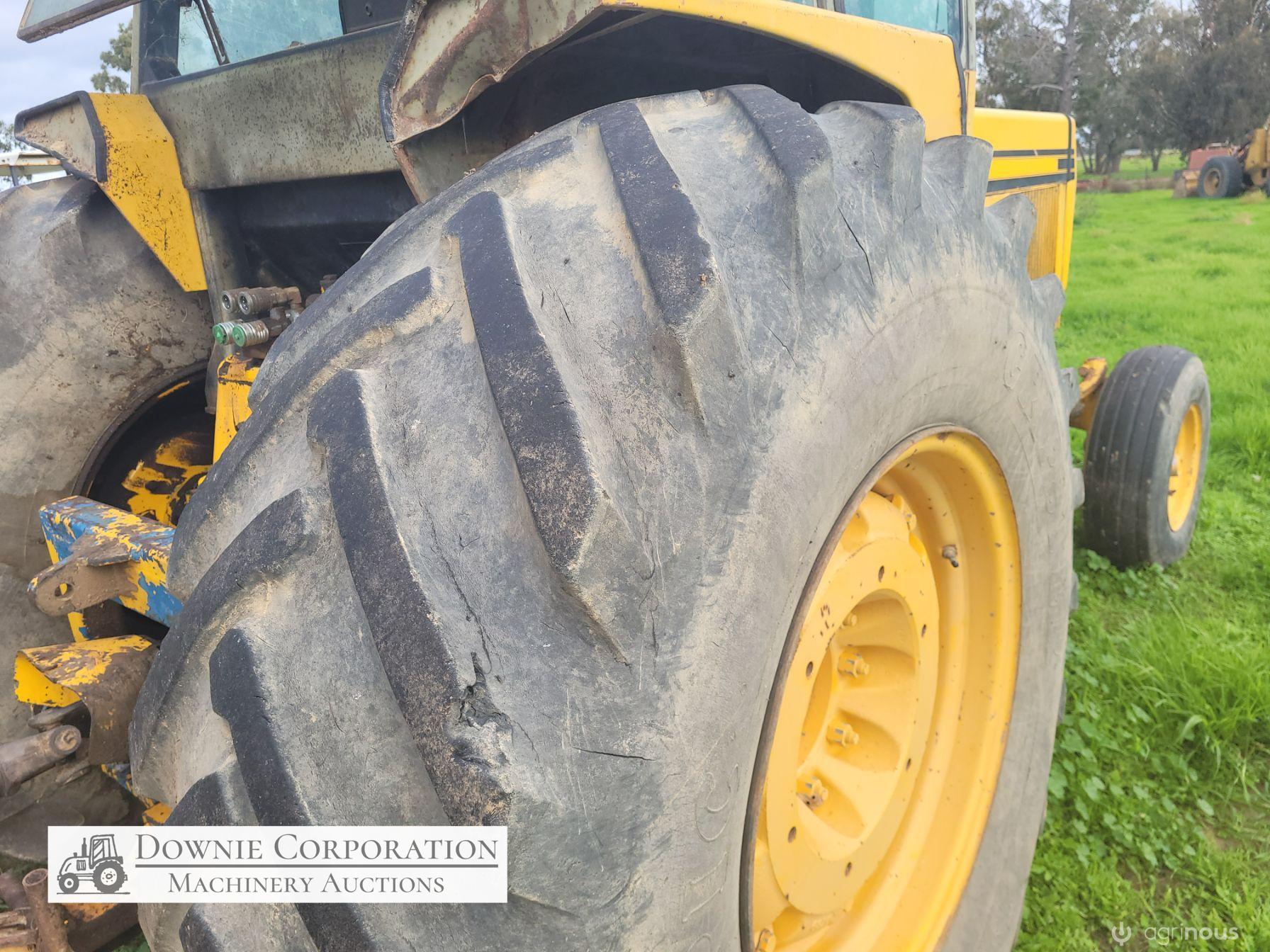 Chamberlain 4080B Tractor - photo 15