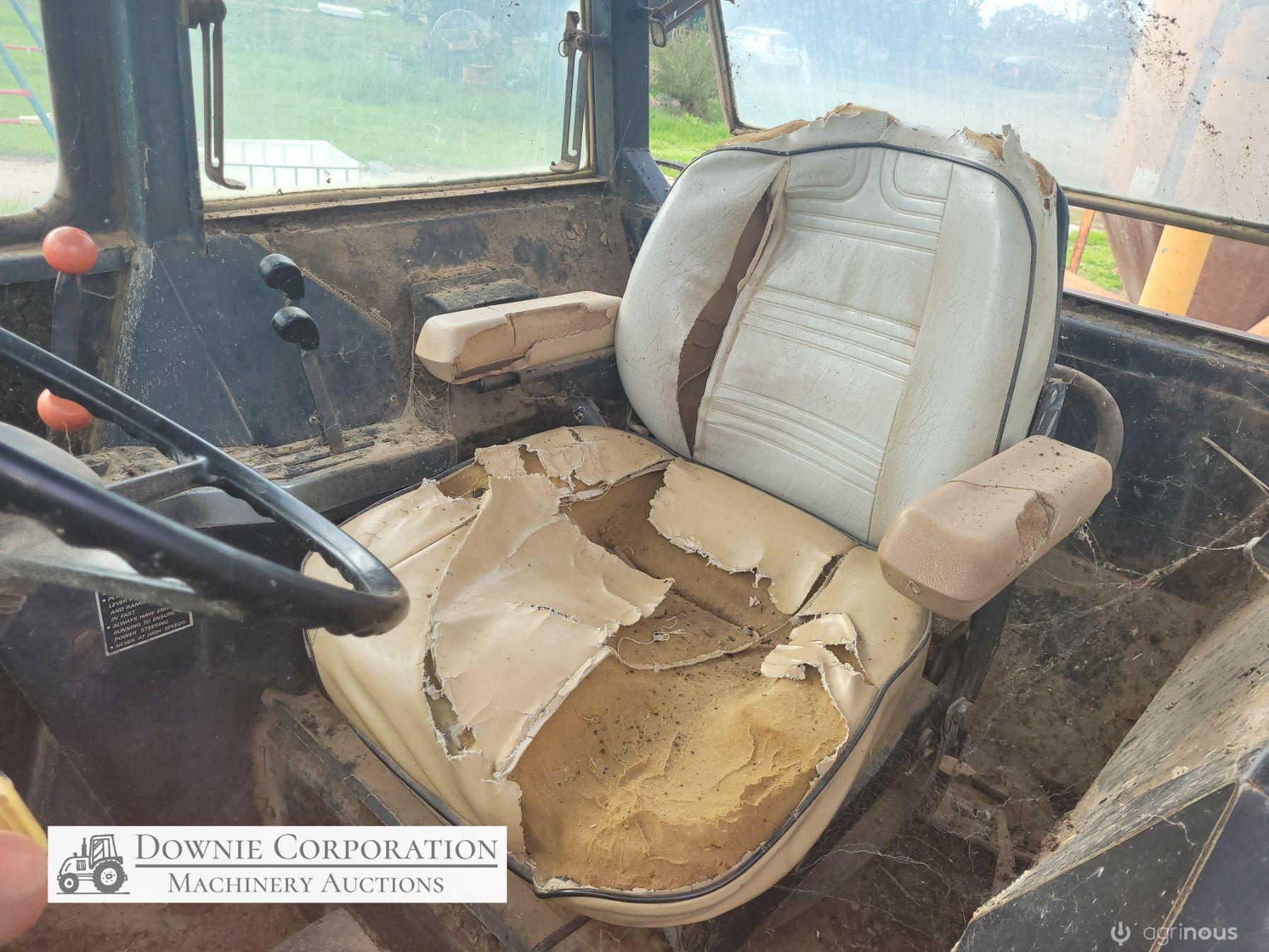 Chamberlain 4080B Tractor - photo 18