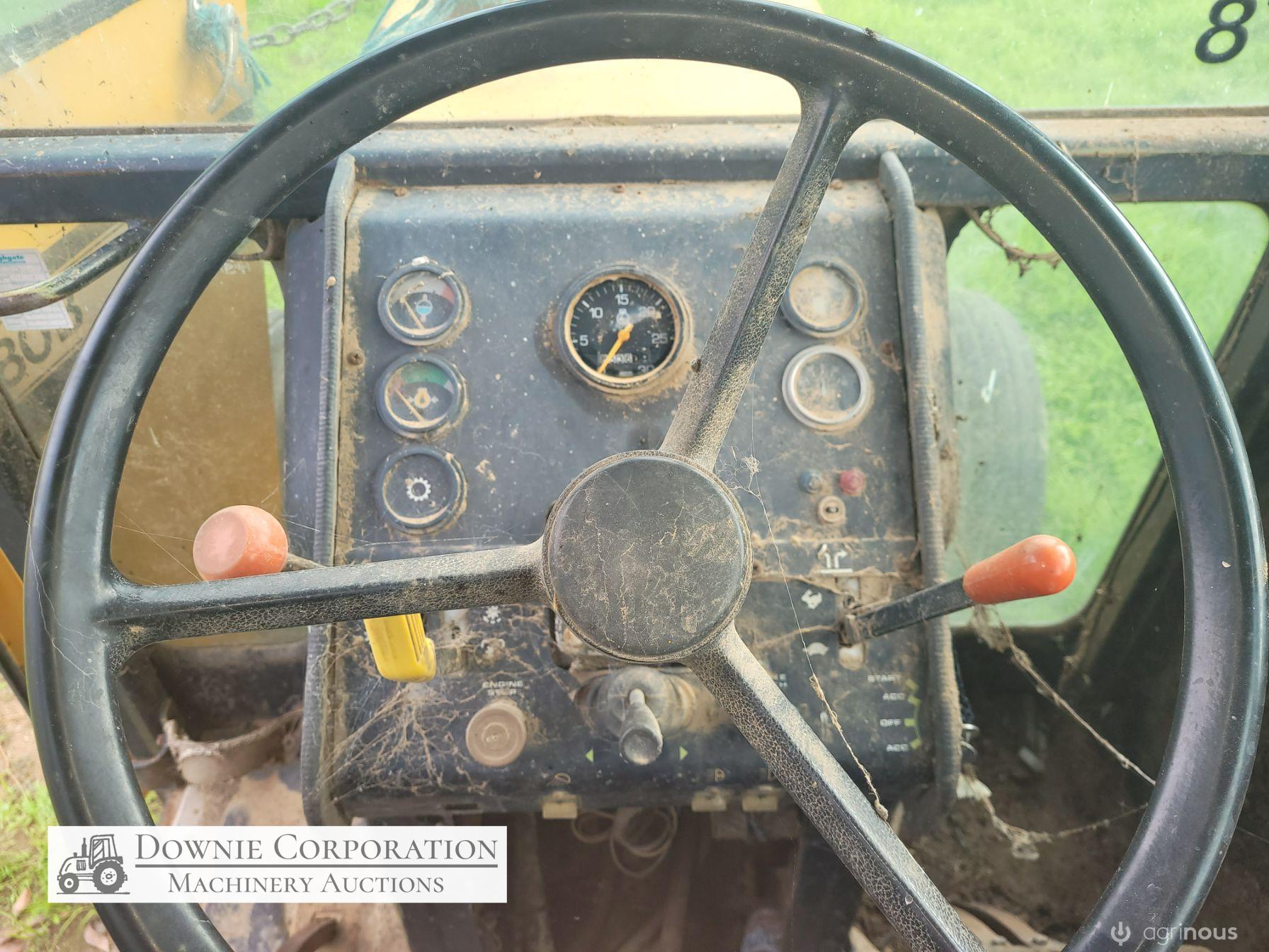 Chamberlain 4080B Tractor - photo 16