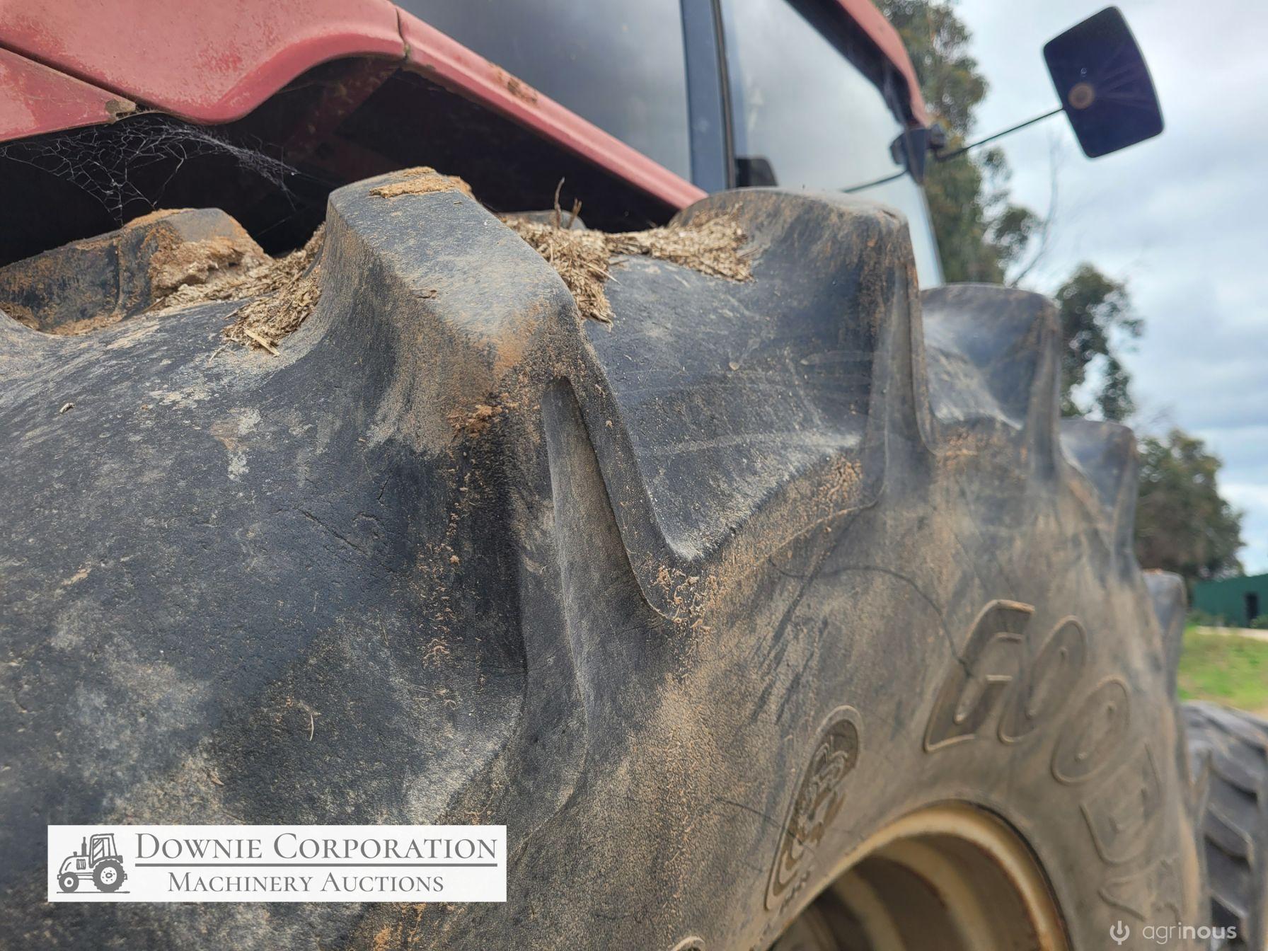 Case 5130 Maxxum Tractor with Powershift - photo 2