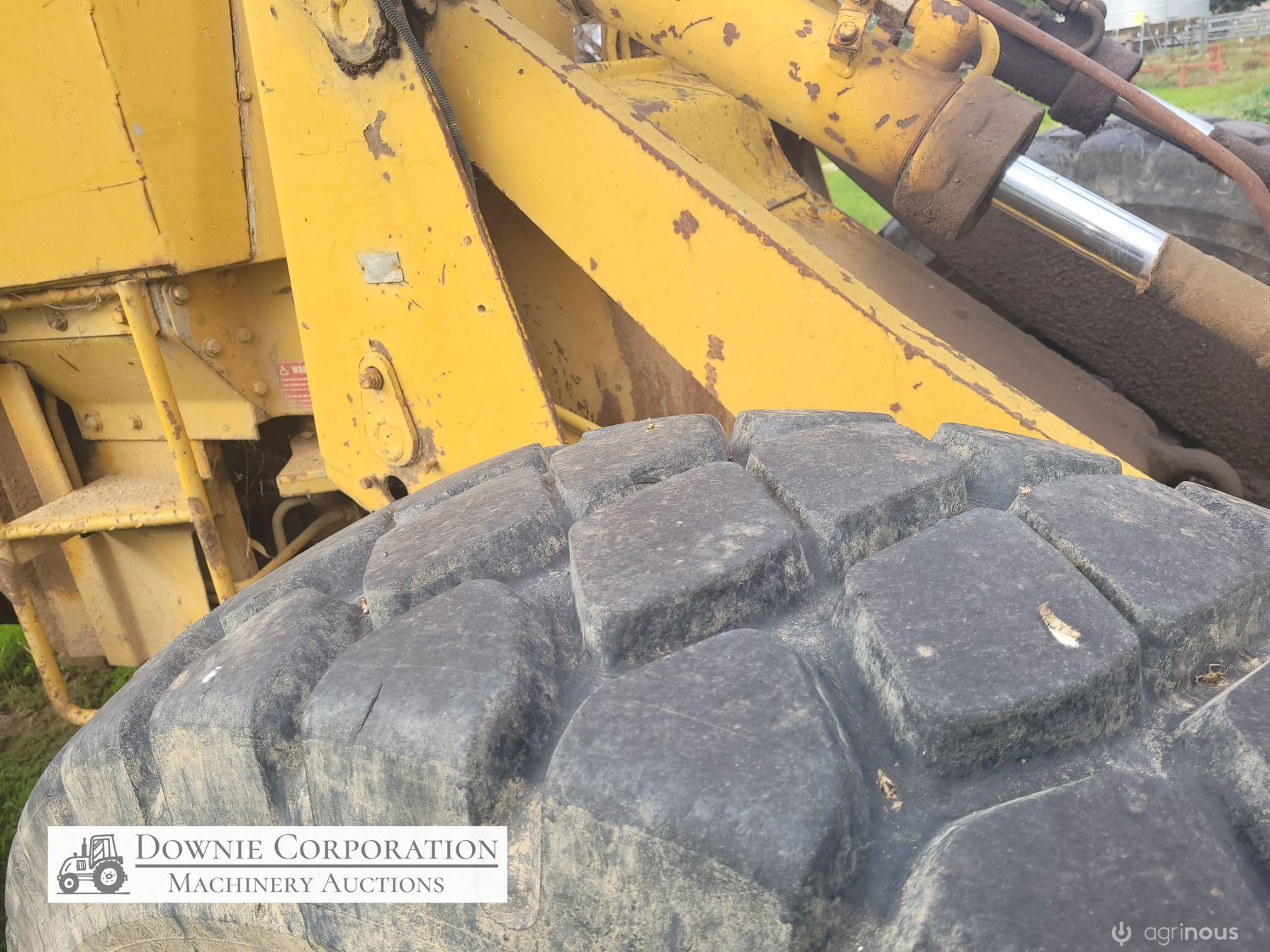 Cat 910 Articulated Loader - photo 30
