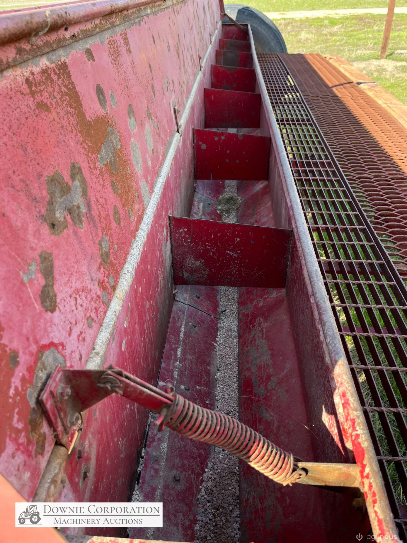IH-511 Combine 28 row - photo 11