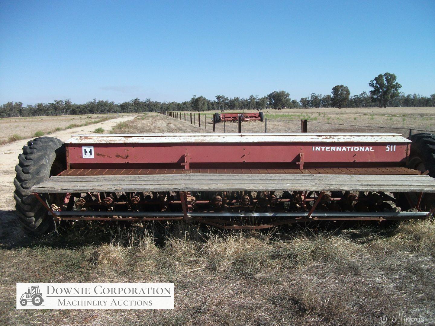IH-511 Combine 24 row Disc Seeder - photo 11