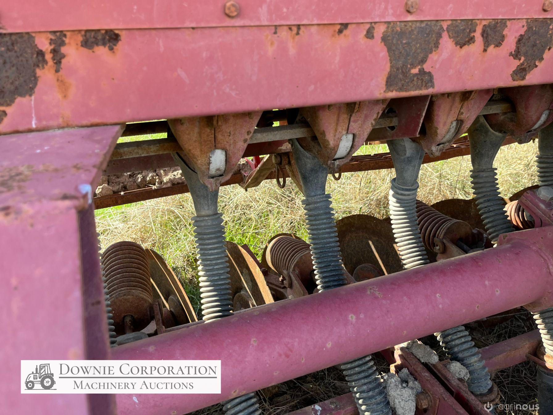 IH-511 Combine 24 row Disc Seeder - photo 20