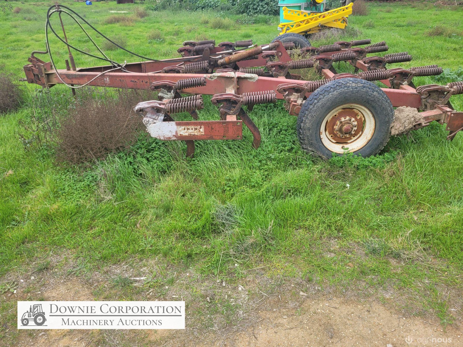 IH-211 Scarifier 21 Tyne - photo 7