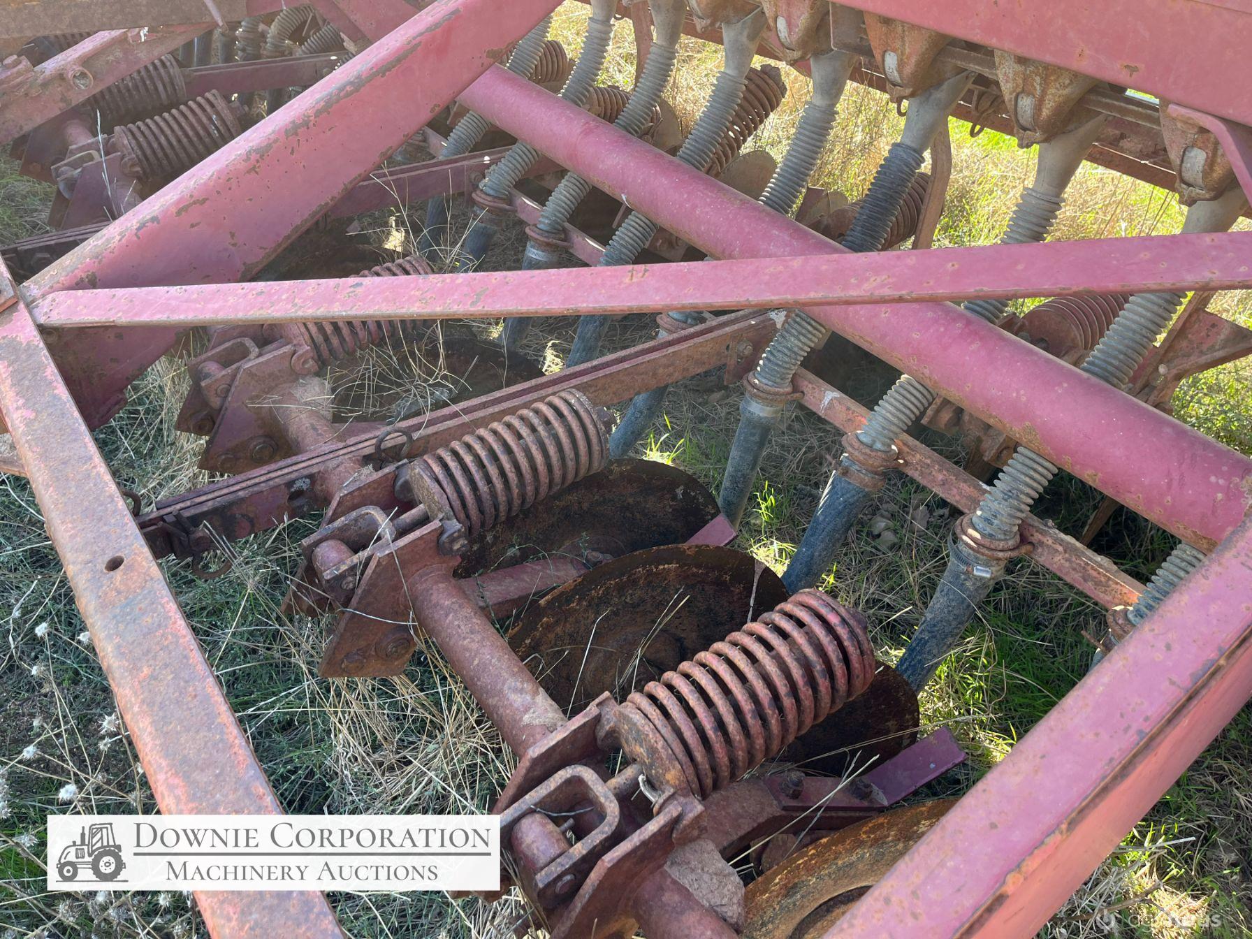 IH-511 Combine 24 row Disc Seeder - photo 5