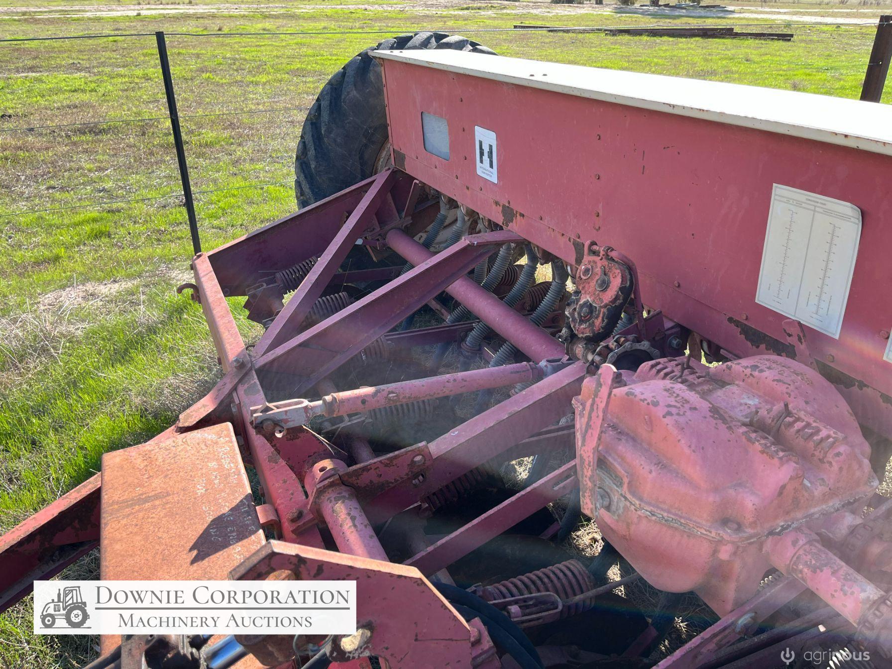 IH-511 Combine 24 row Disc Seeder - photo 4