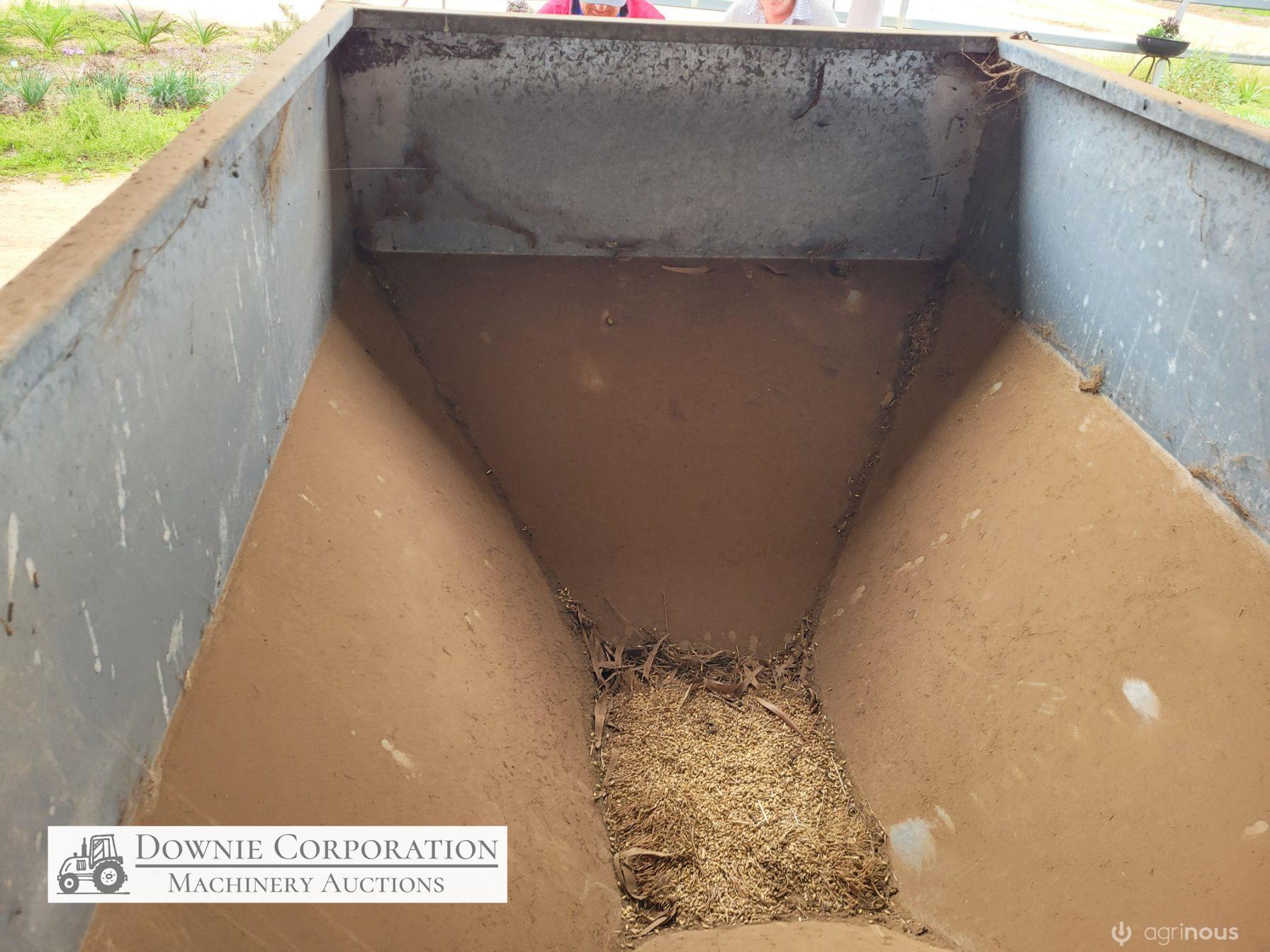 Grain/Pellet Feedout Trailer - photo 7
