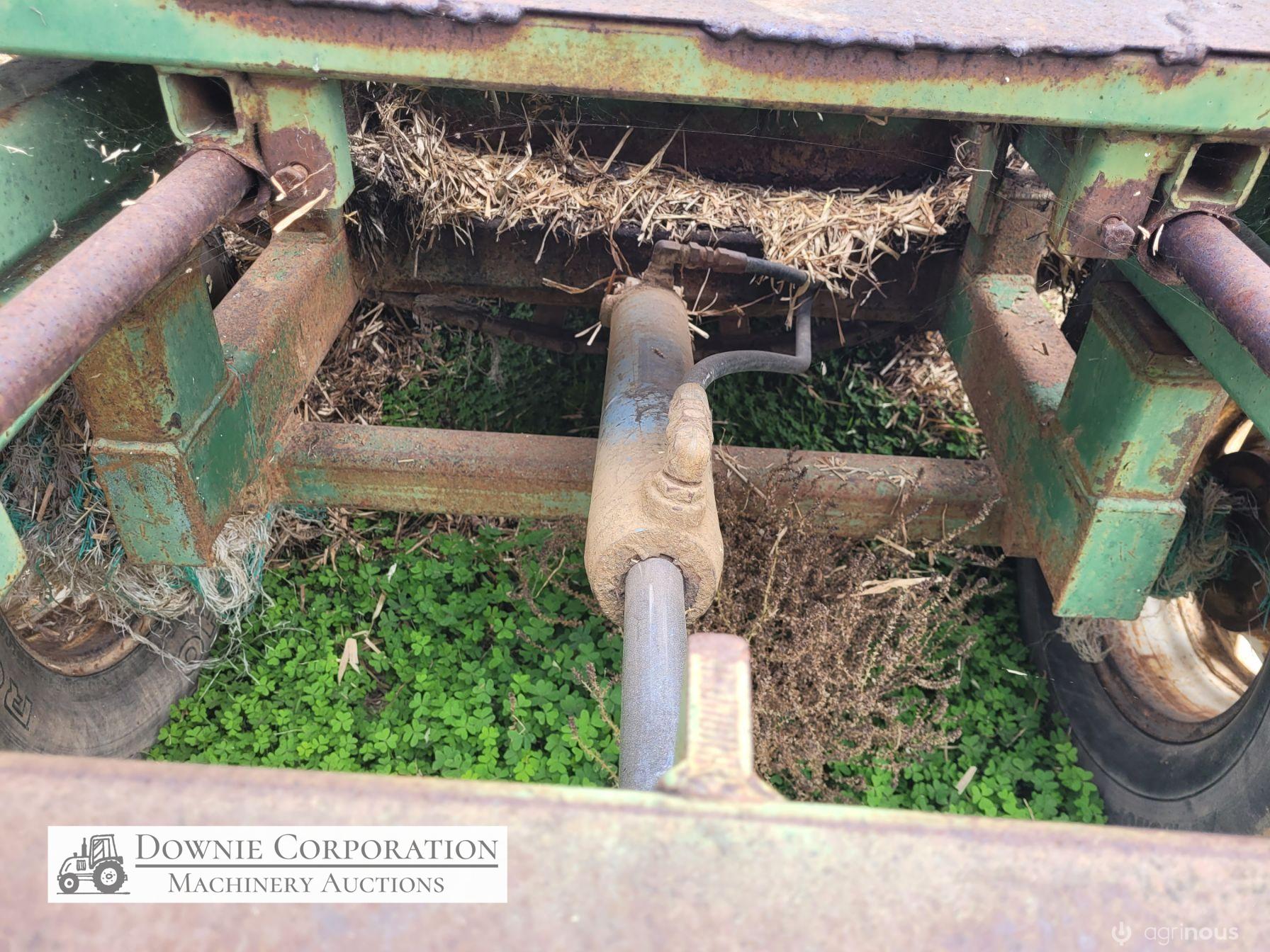 WJ Elsworth Hay Feeder - photo 13