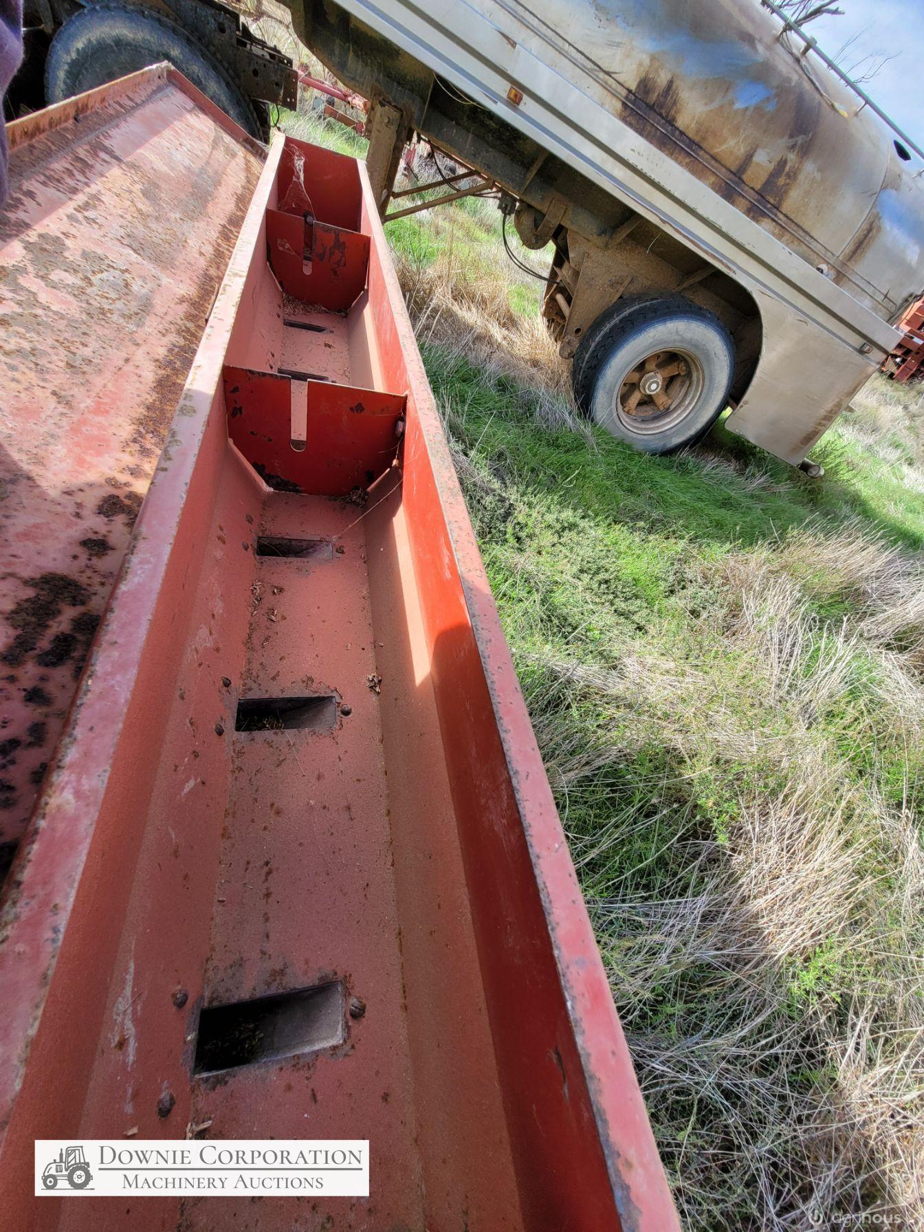 Small Seeds Drop Seeder - photo 6
