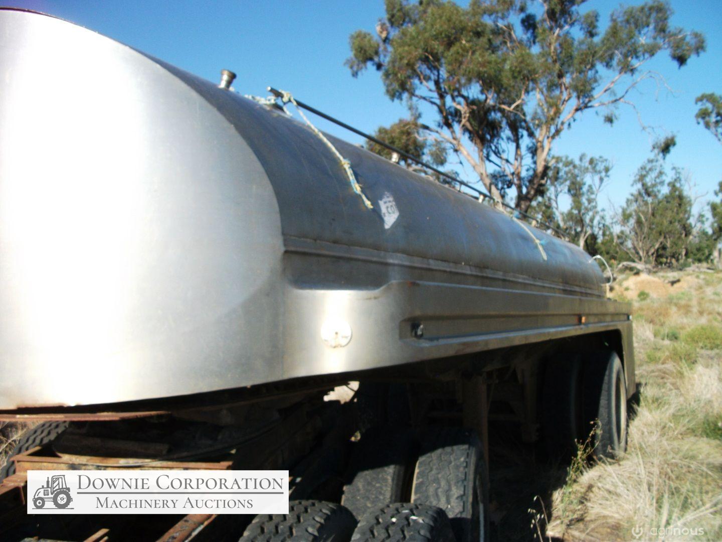 Alloy Water Tanker - photo 3