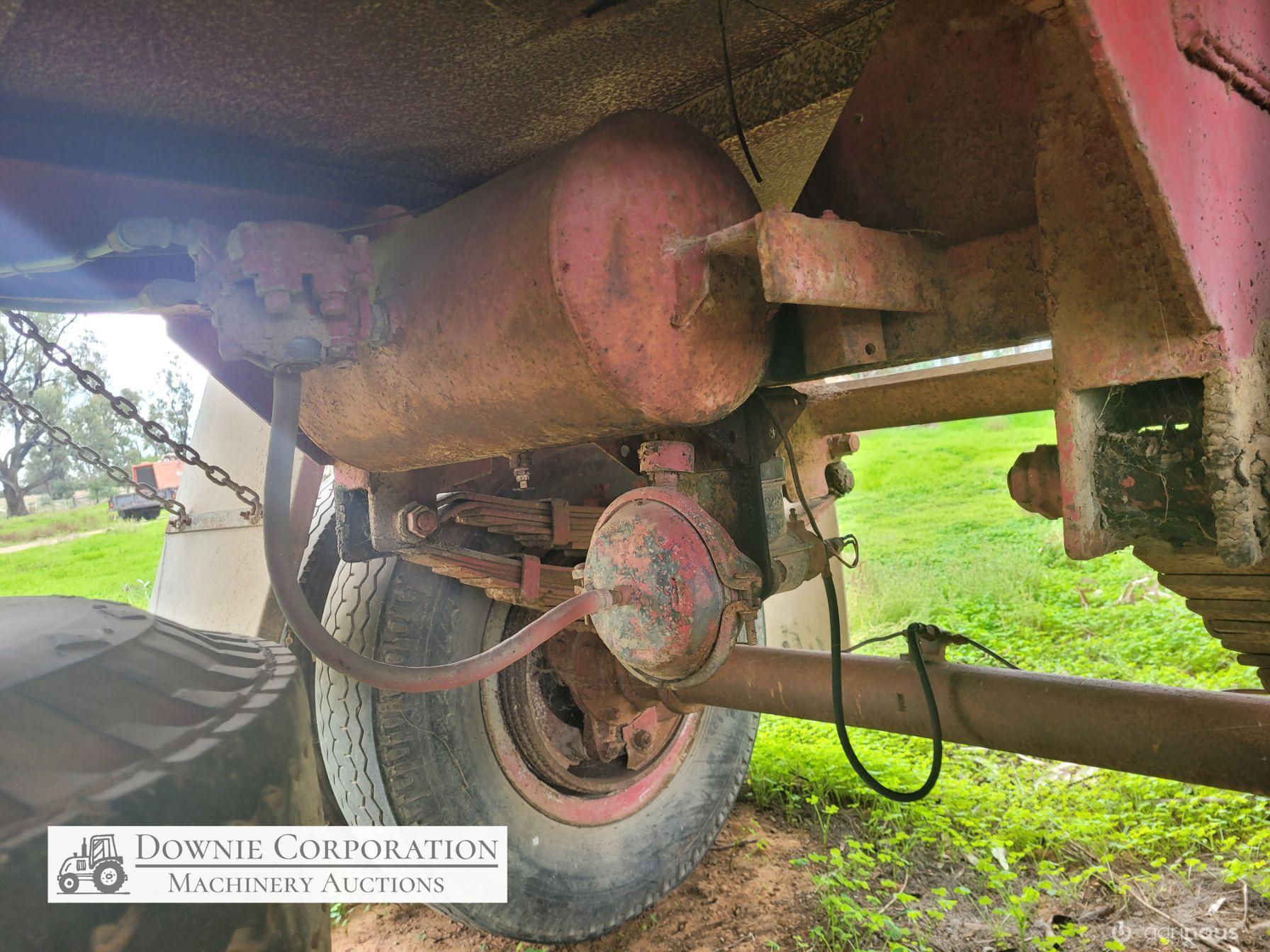 Tipper Grain Trailer - photo 4