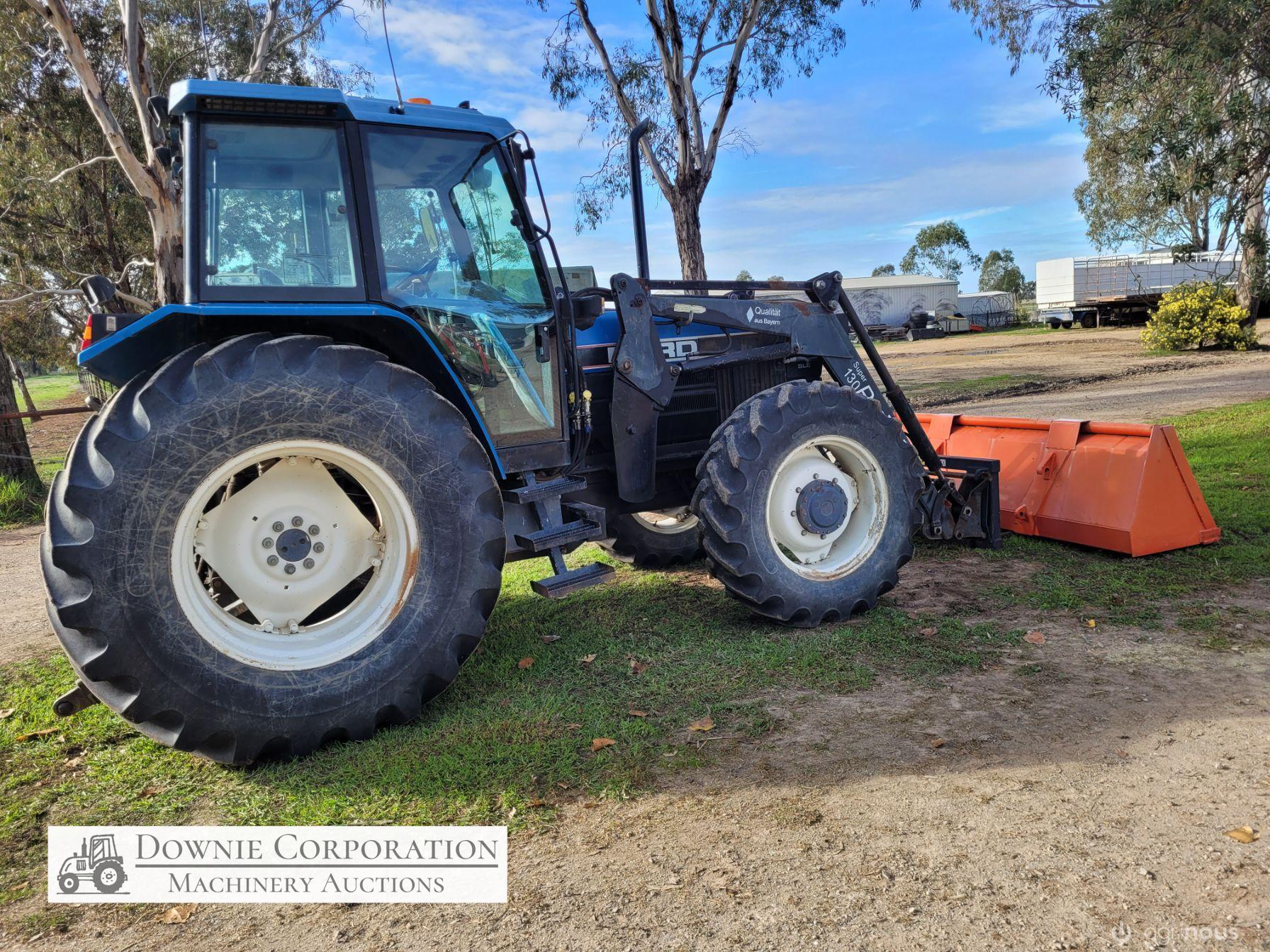 Ford New Holland 8340 Tractor - photo 3