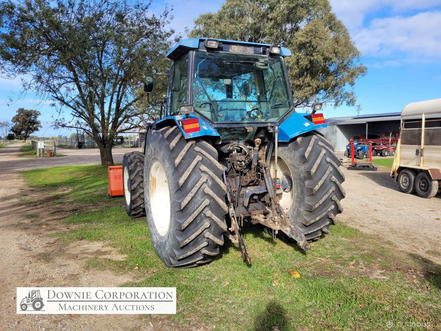 Ford New Holland 8340 Tractor - photo 7