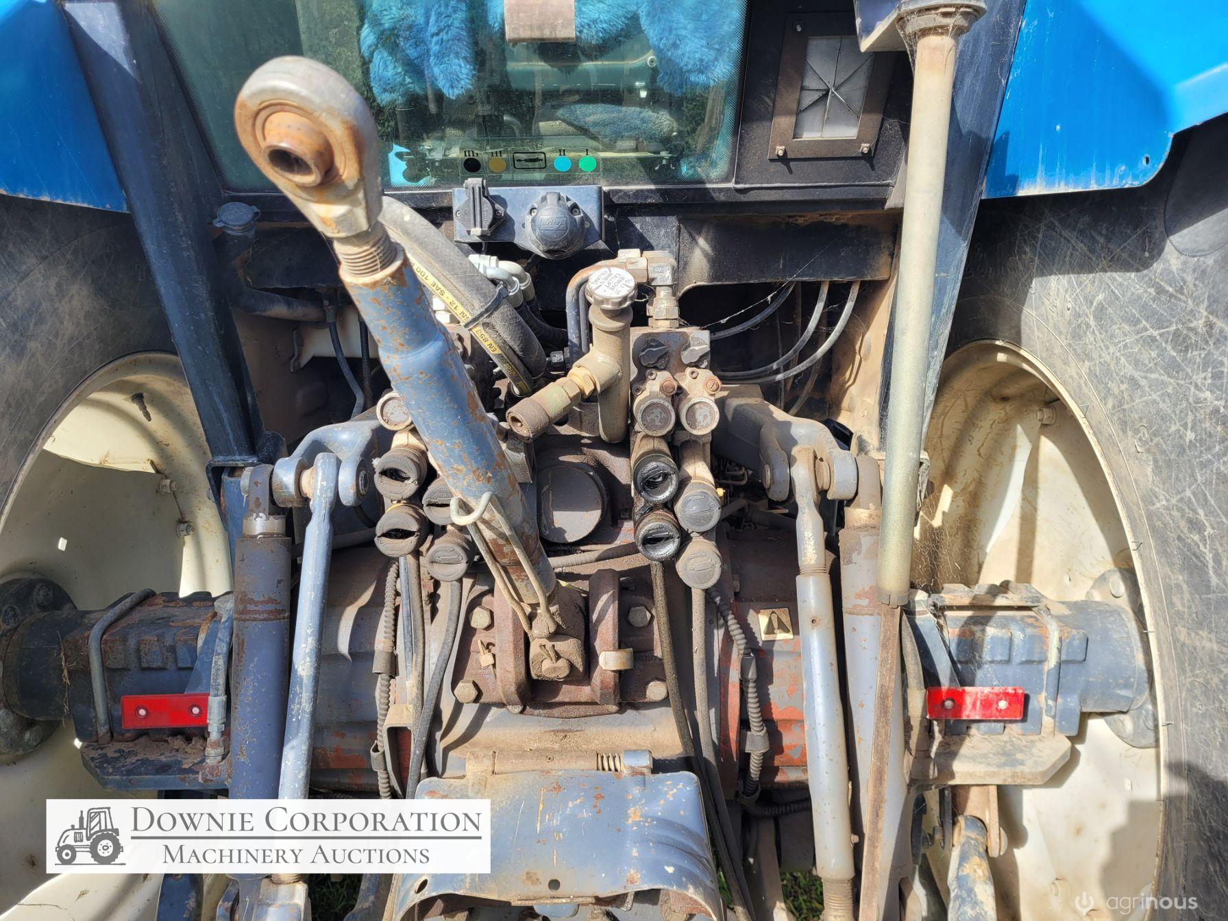 Ford New Holland 8340 Tractor - photo 13
