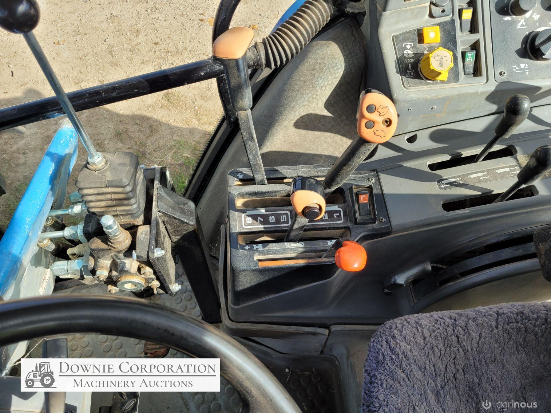 Ford New Holland 8340 Tractor - photo 26