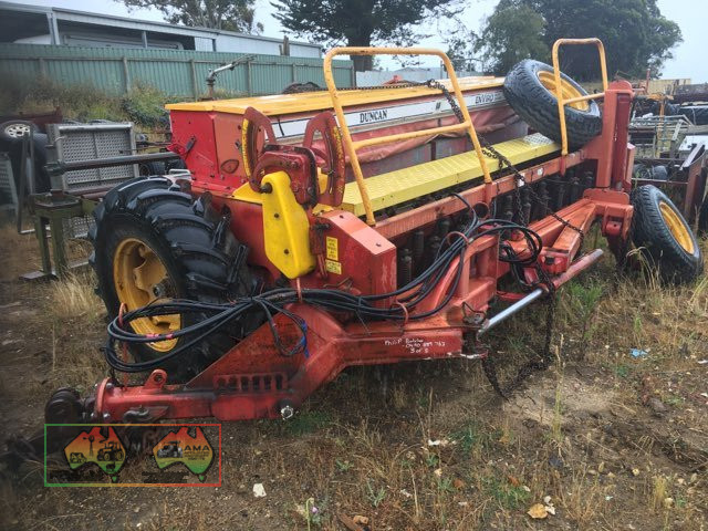Duncan Enviro Multi-Seeder - photo 6